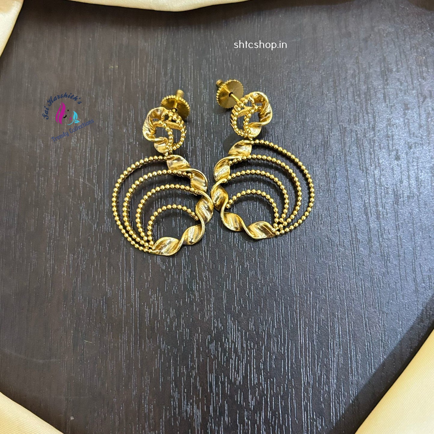 Matte Finish Trendy Earrings - SHTC1016 - Sai Harshith's Trendy Collections