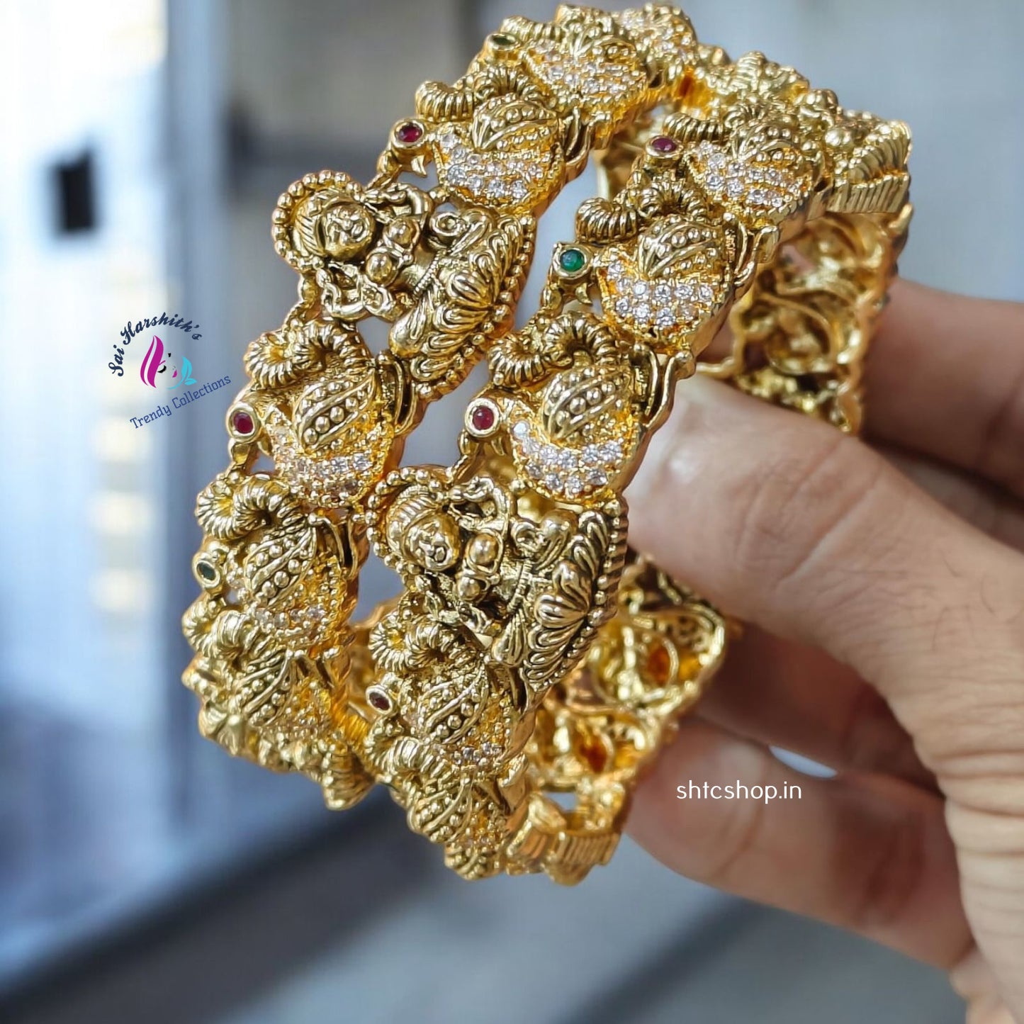 Matte Finish Temple Kada Bangles - SHTC1056 - Sai Harshith's Trendy Collections