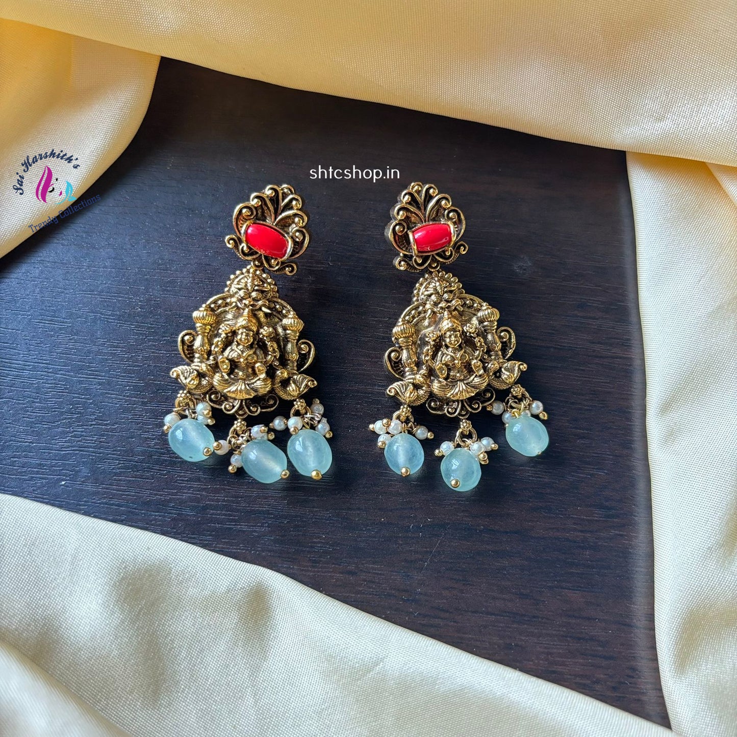 Matte Finish coral Earrings - SHTC1094 - Sai Harshith's Trendy Collections