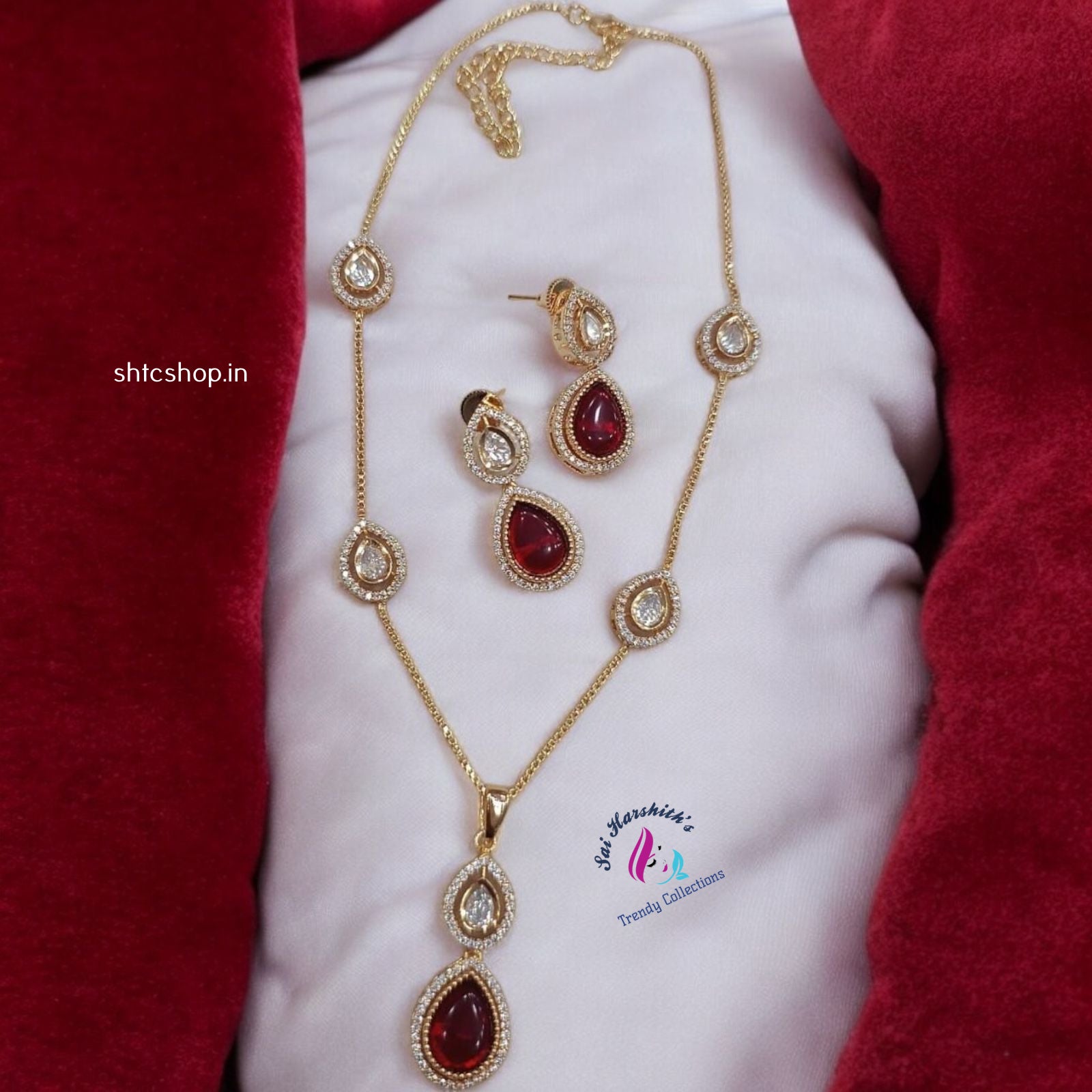 Semiprecious Stone Exclusive Statement Design Necklace Set - SHTC1116 - Sai Harshith's Trendy Collections