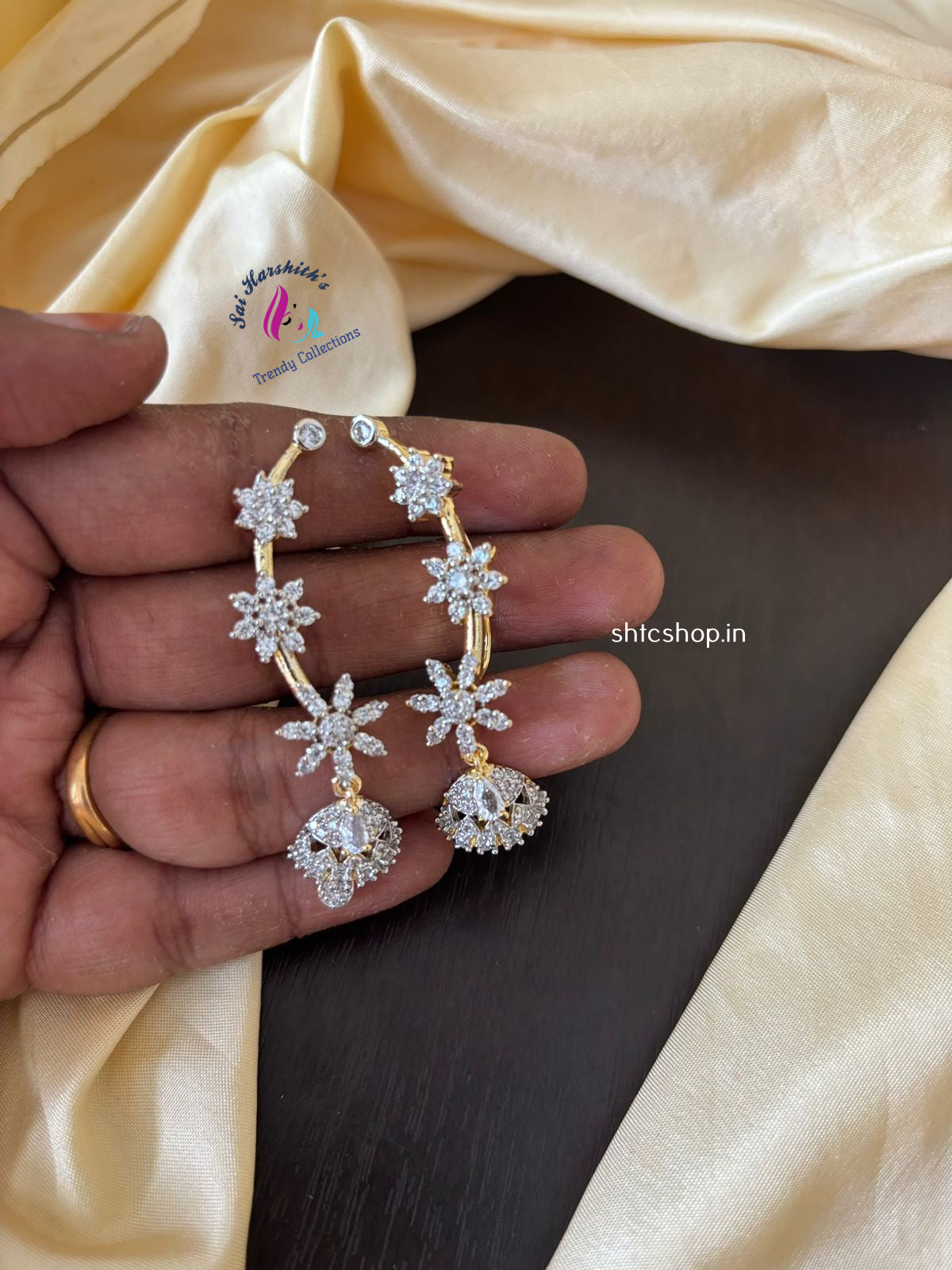 3 Star Celebrity Style Fusion Of Traditional and Modern AD Stone Ear Cuff with Cute Jumka - SHTC1357