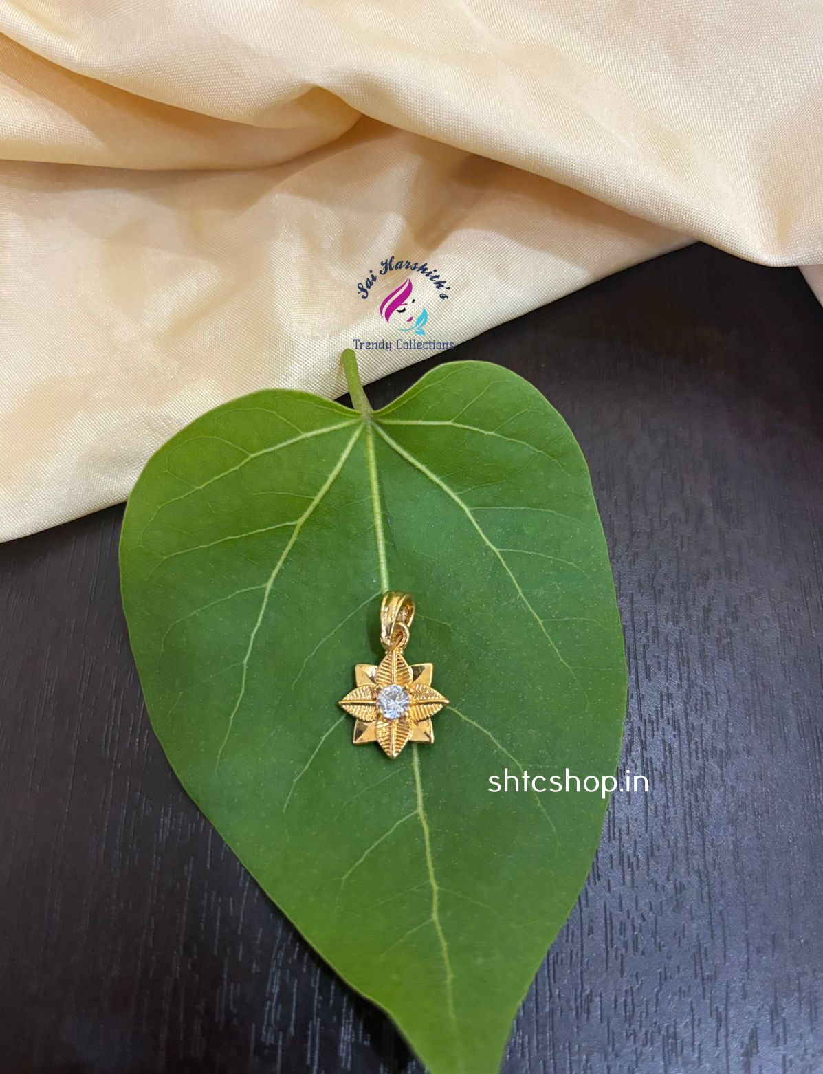1 Gm Gold Polished Ad Stone Pendant - SHTC1448 - Sai Harshith's Trendy Collections