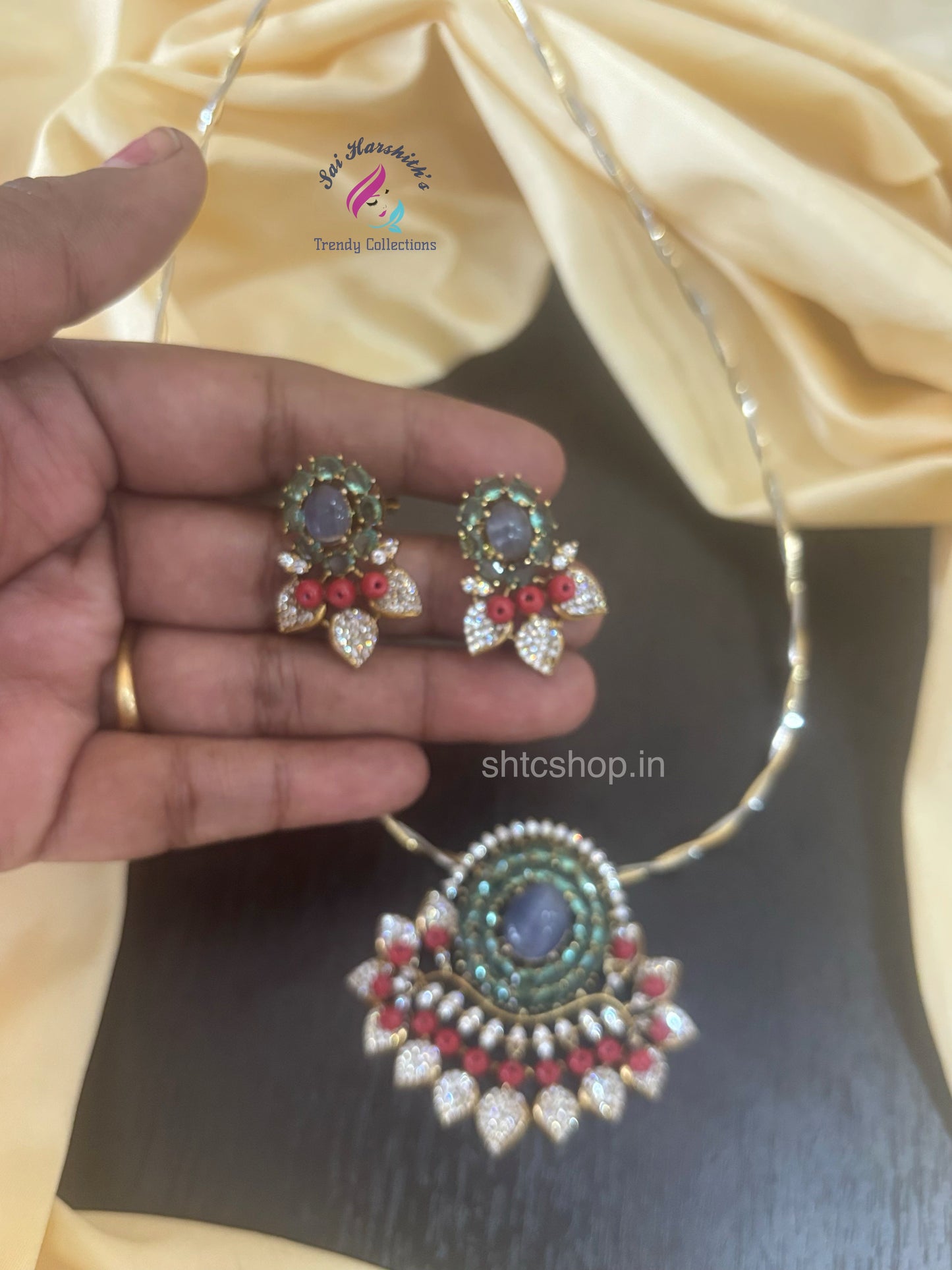 Diamond Replica design statement Necklace with Coral and Semi precious Beads - SHTC1494