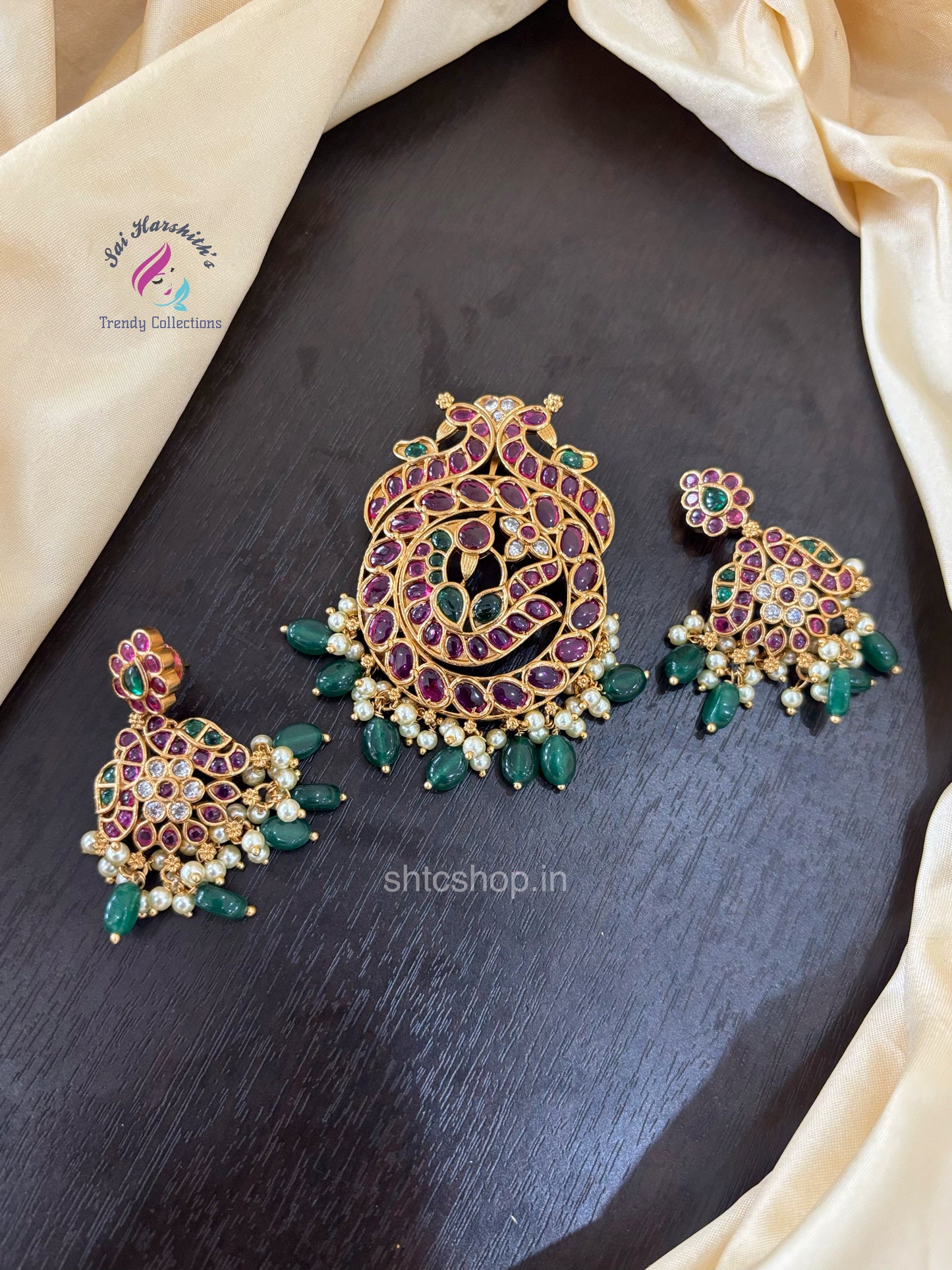 Kempu Stone Pendant with Earrings - SHTC1501