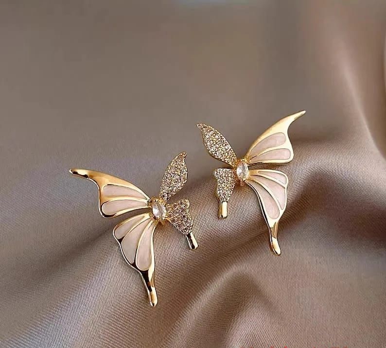 Rhinestone Butterfly Stud - KE164