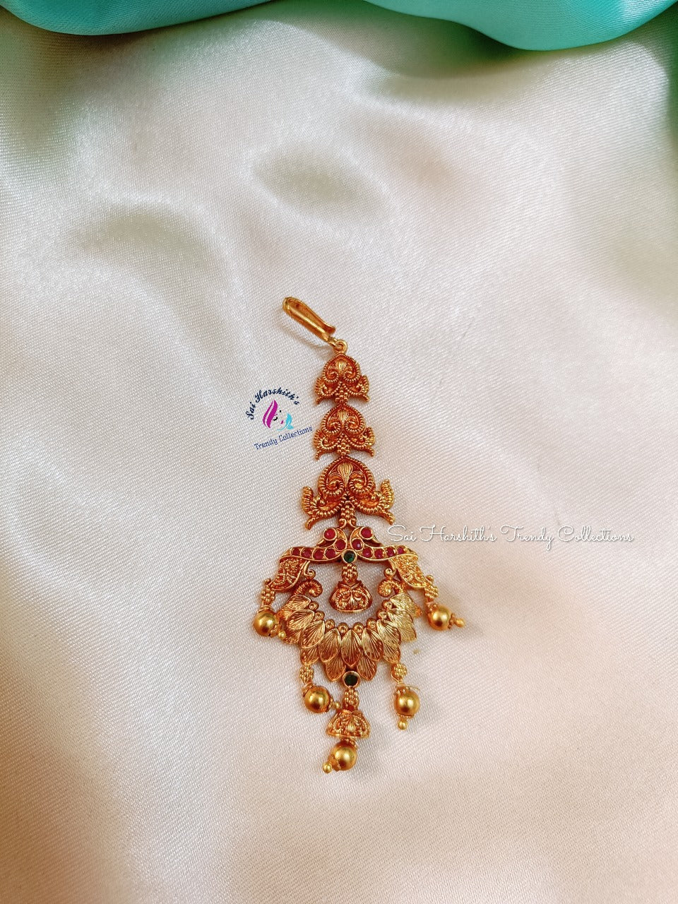 Golden Radiance Matte Finish Maang Tikka - SHTC169 - Sai Harshith's Trendy Collections