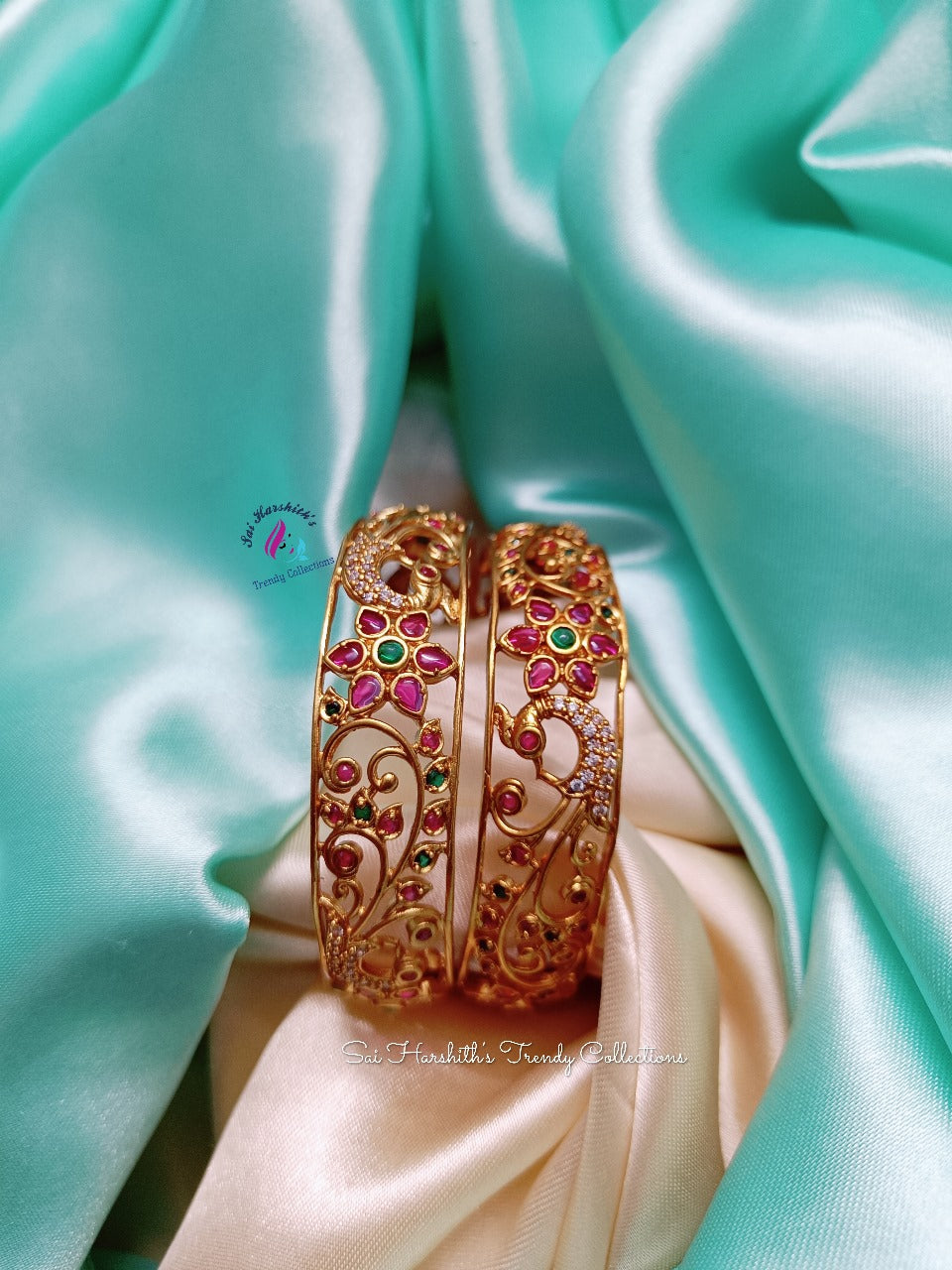 Sizling Matte Finish Bangles - SHTC228 - Sai Harshith's Trendy Collections