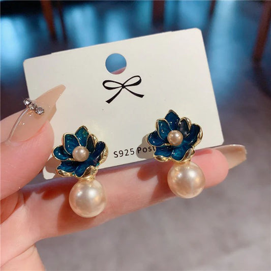 Retro temperament blue flower Korean earrings - KE318 - Sai Harshith's Trendy Collections