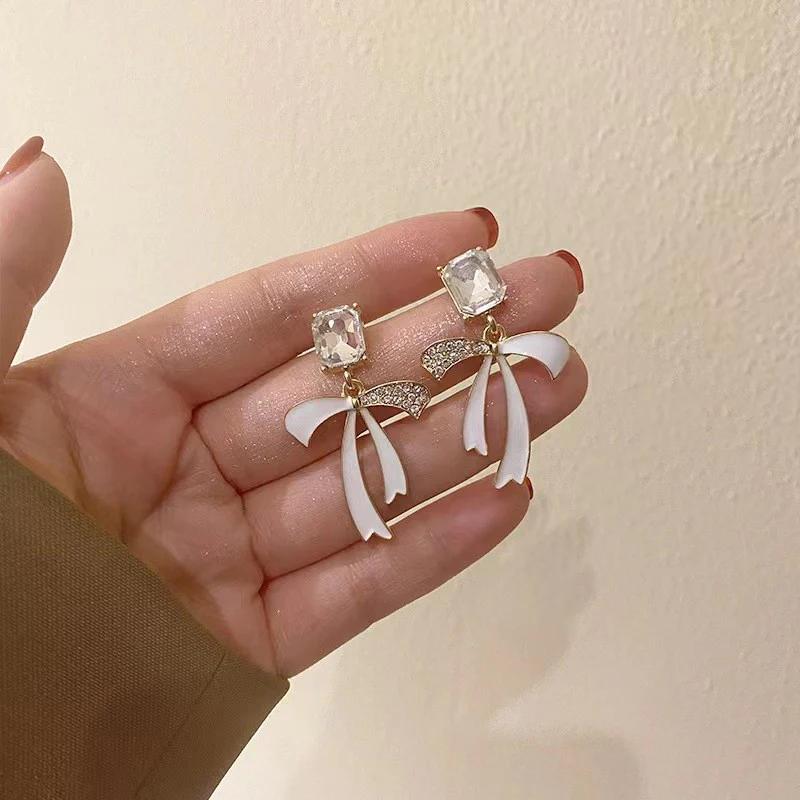 White Bow Korean Earrings - KE369