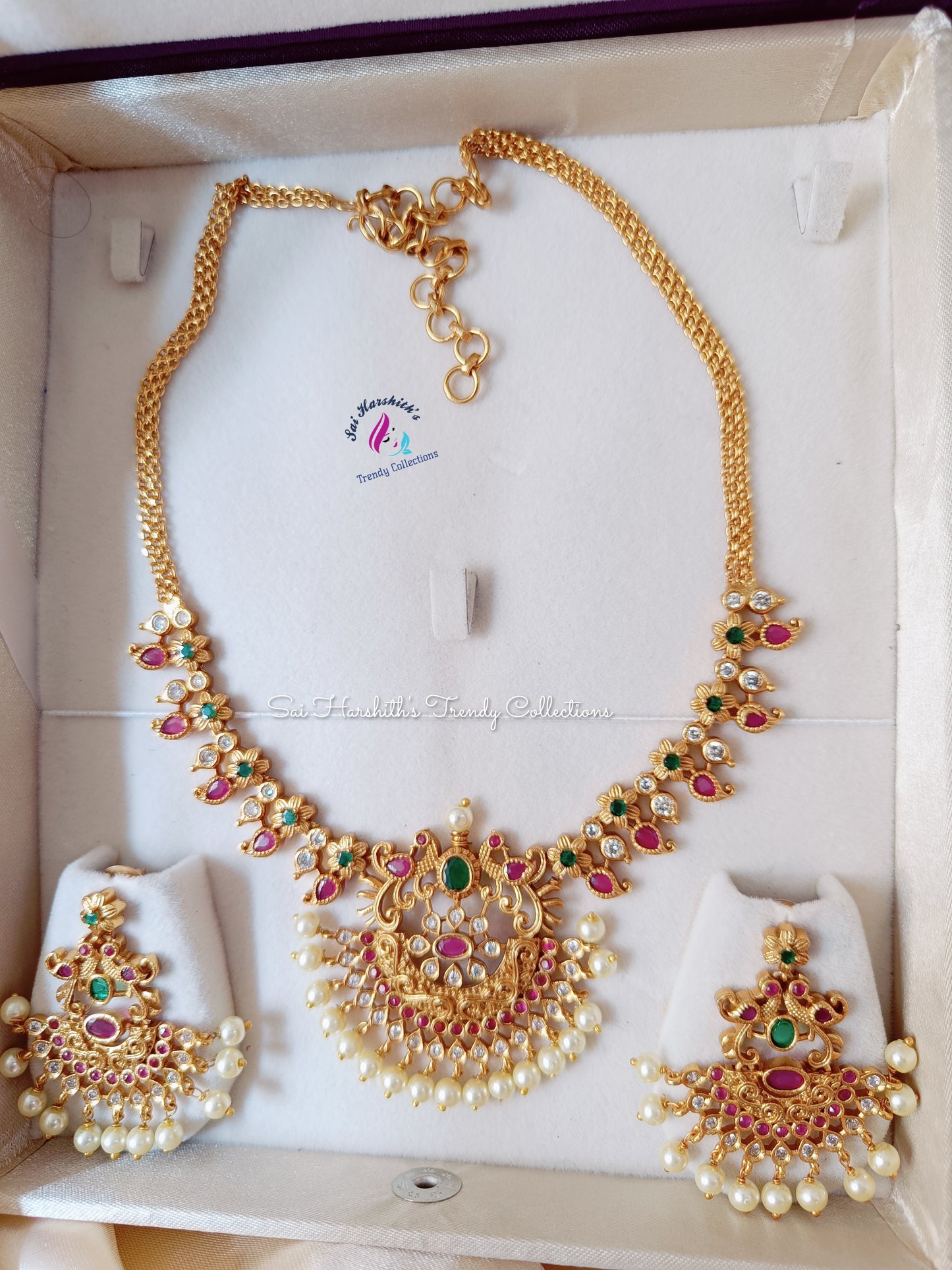 Traditional Matte Chocker - SHTC404 - Sai Harshith's Trendy Collections