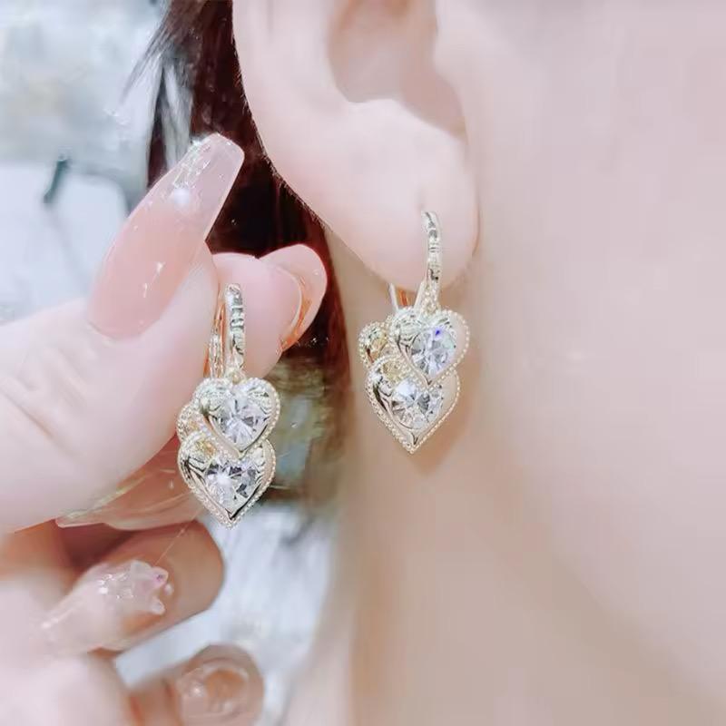 Hoop Heart Ear Buckle Female Charm Crystal Earrings - KE411