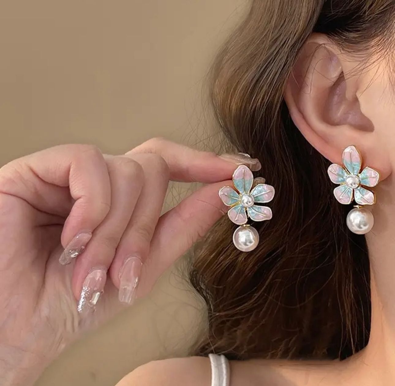 Sweet Oil Dropping Flower Paint Korean Earrings - KE458