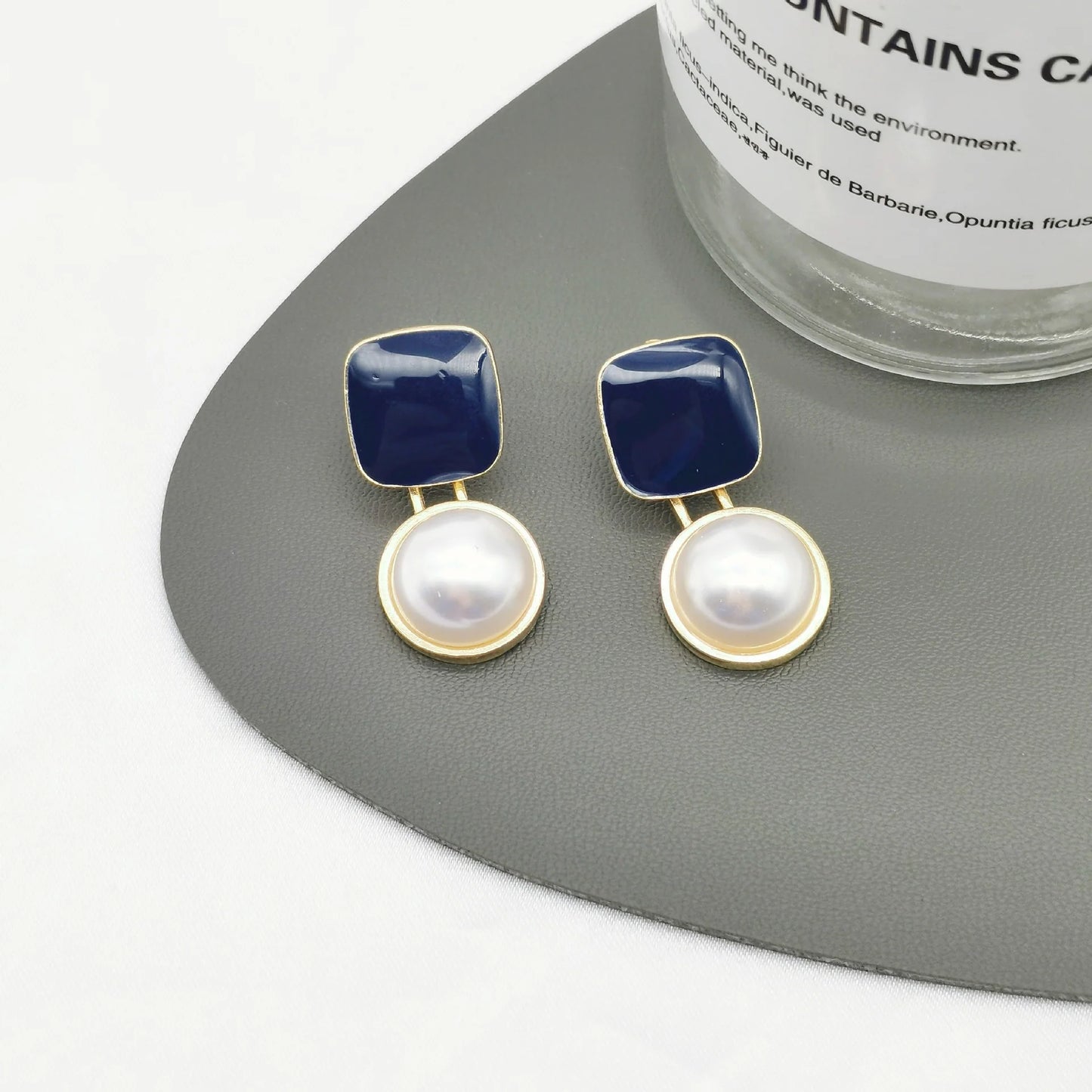 Blue square pearl Korean earrings - KE507