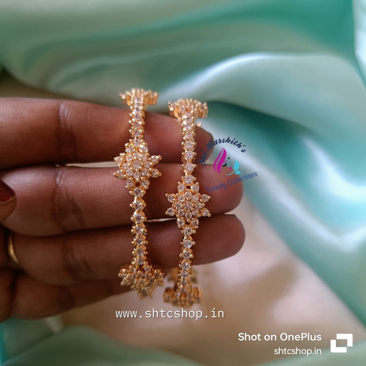 AD Stone Bangles set of 2 - SHTC774 - Sai Harshith's Trendy Collections