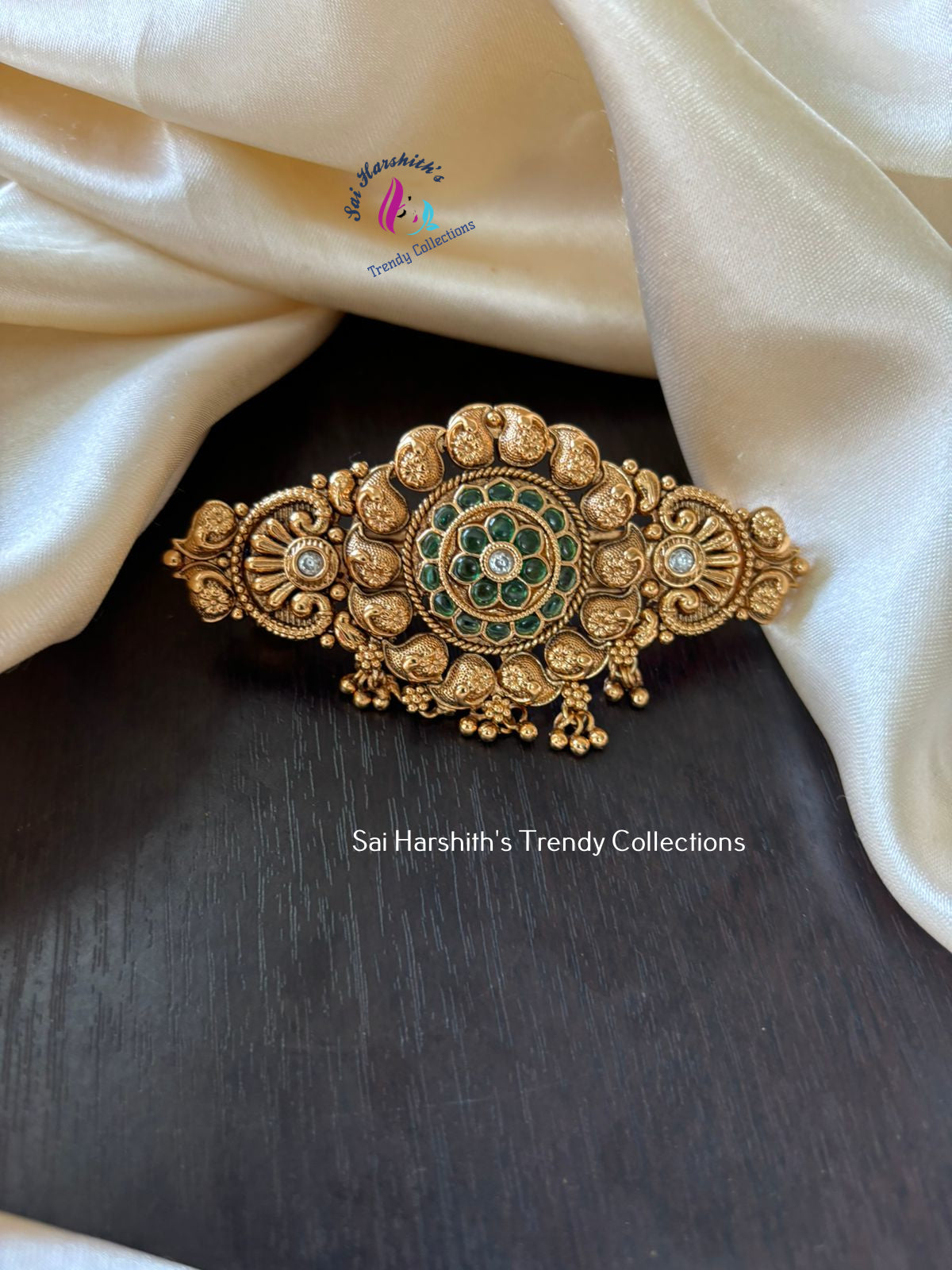 Matte Finish Hair Clips with Kempu Stones - SHTC851 - Sai Harshith's Trendy Collections