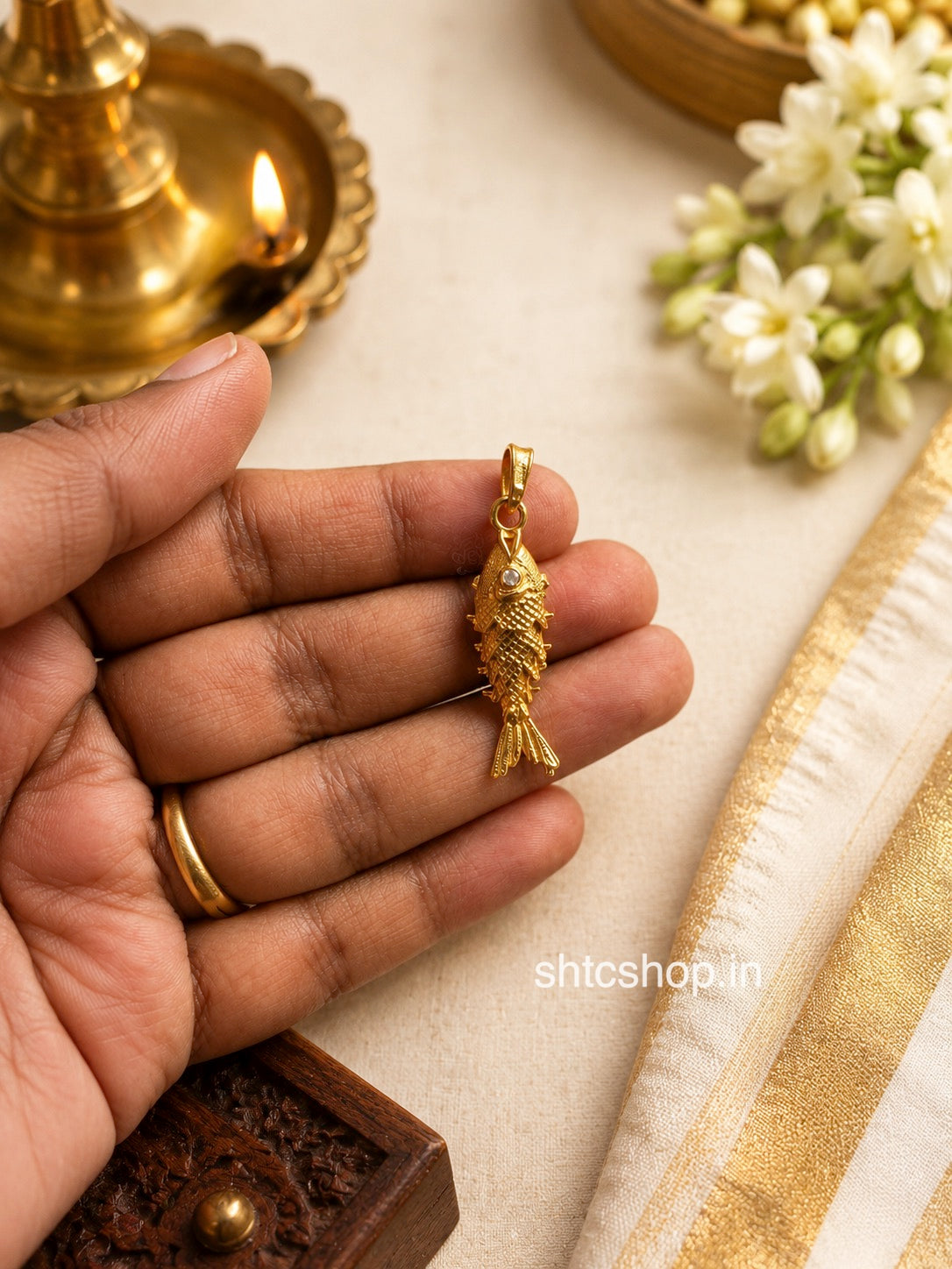 On Demand - 1 Gm Gold Polished Fish Pendant - SHTC1826