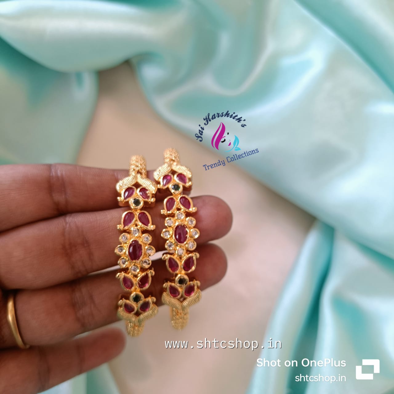 Gold Finish Kempu Bangles - SHTC762 - Sai Harshith's Trendy Collections