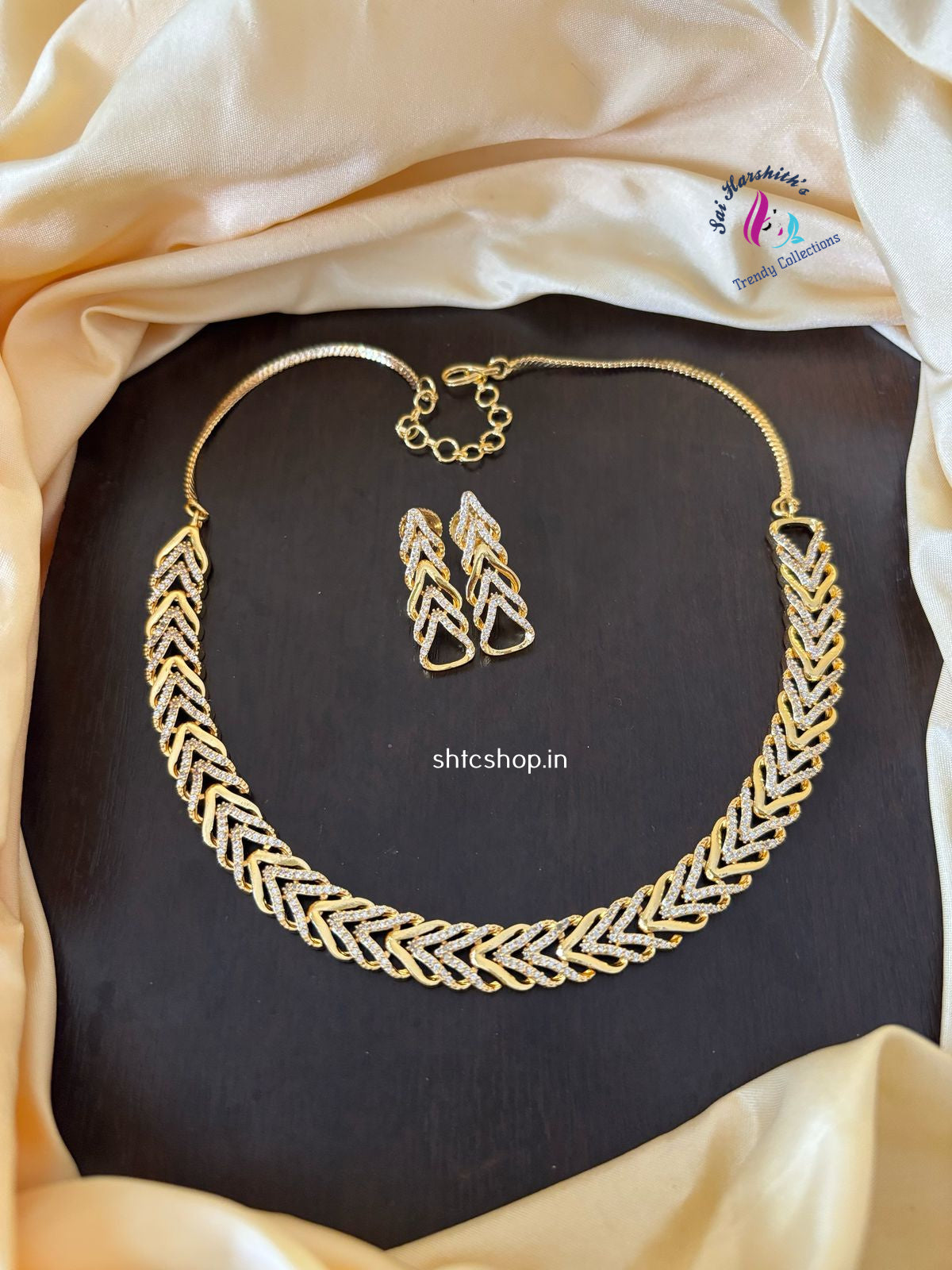 Cute Gold Finish AD Necklace set - SHTC965 - Sai Harshith's Trendy Collections