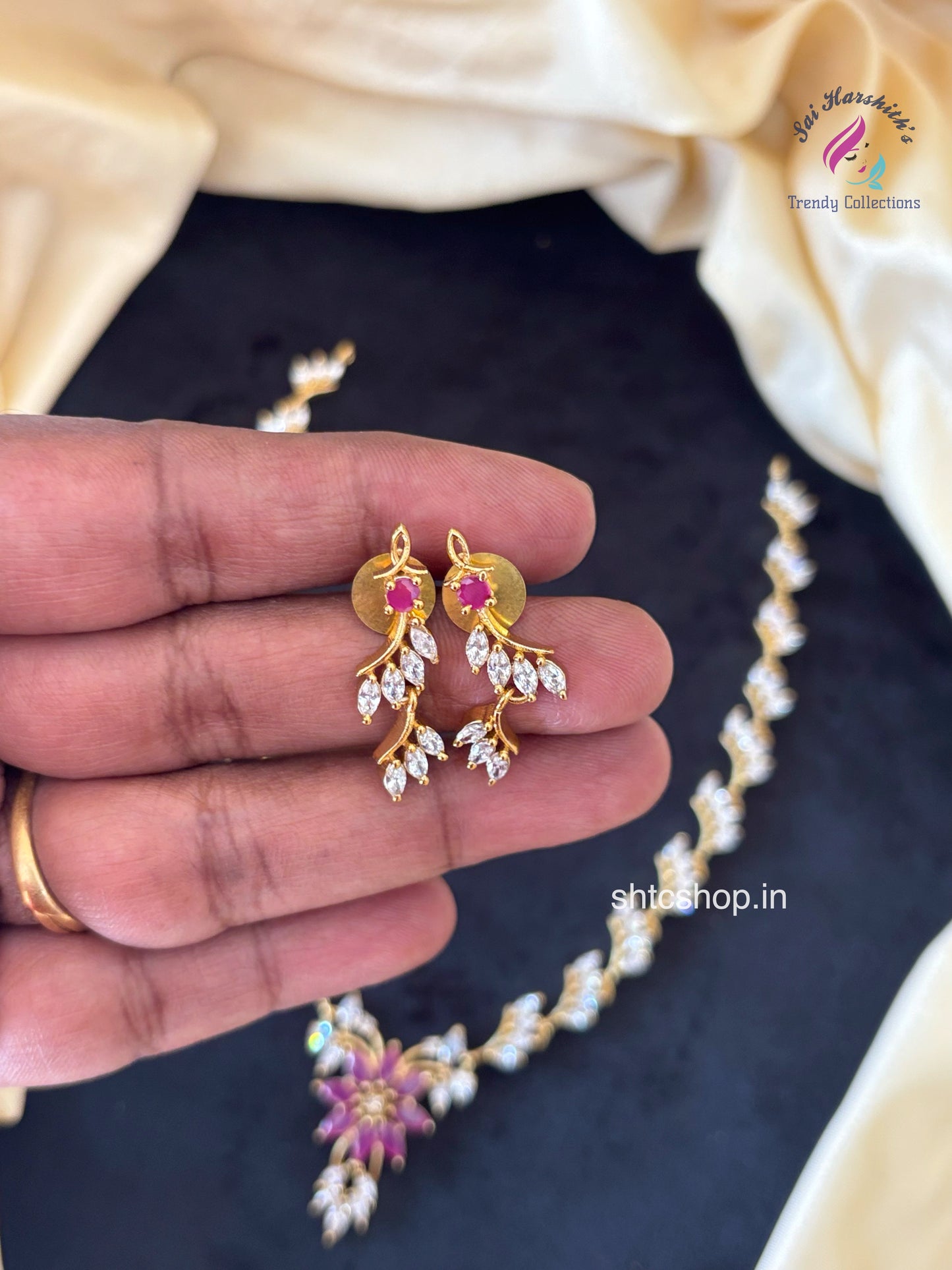 Floral Majesty: Matte CZ Stone Necklace - SHTC676