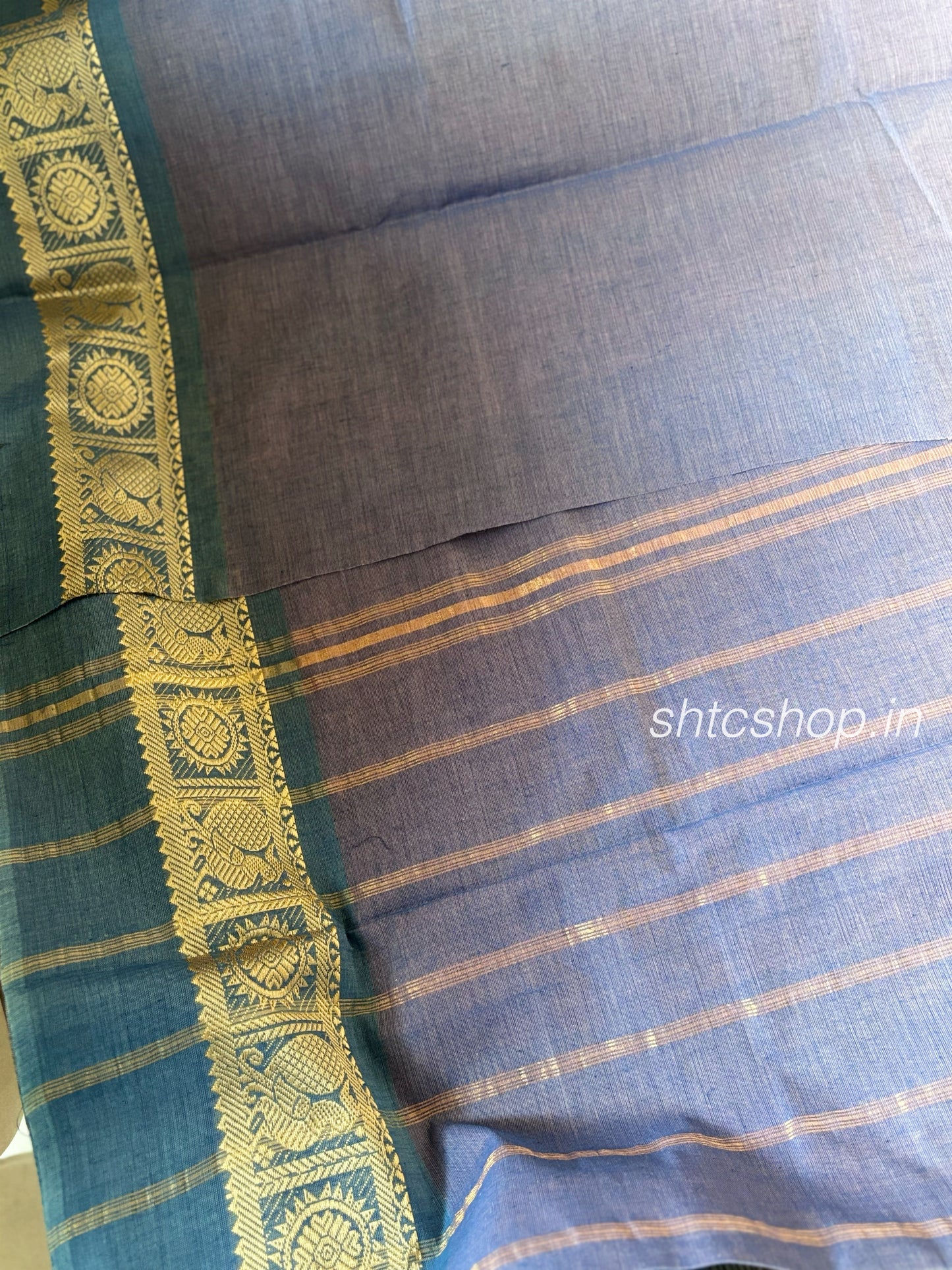100 Count Lightweight Dual-Tone Kanchi Cotton Saree with Peacock Zari Border and Contrast Blouse