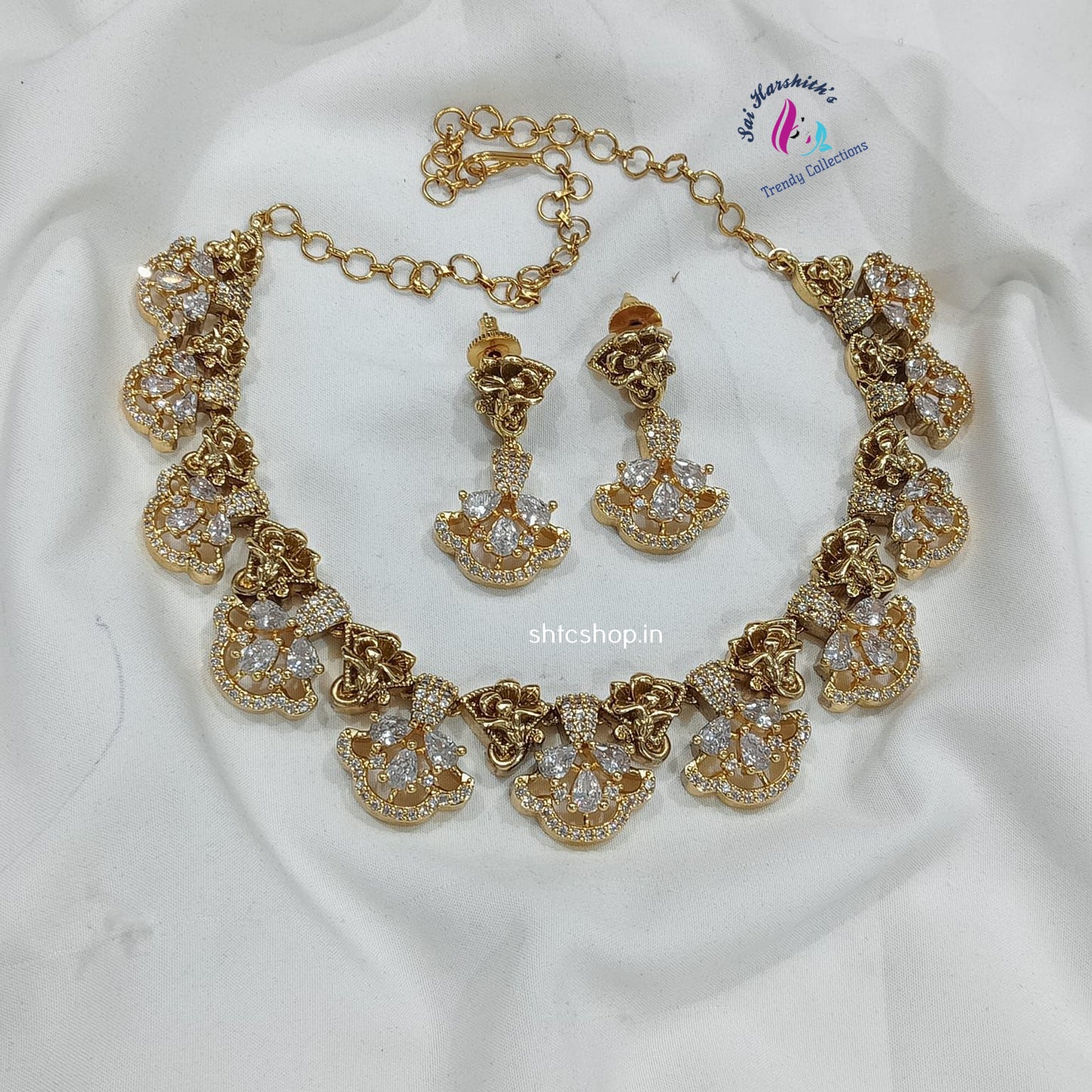 Gold Replica Design Statement Necklace set - SHTC1033