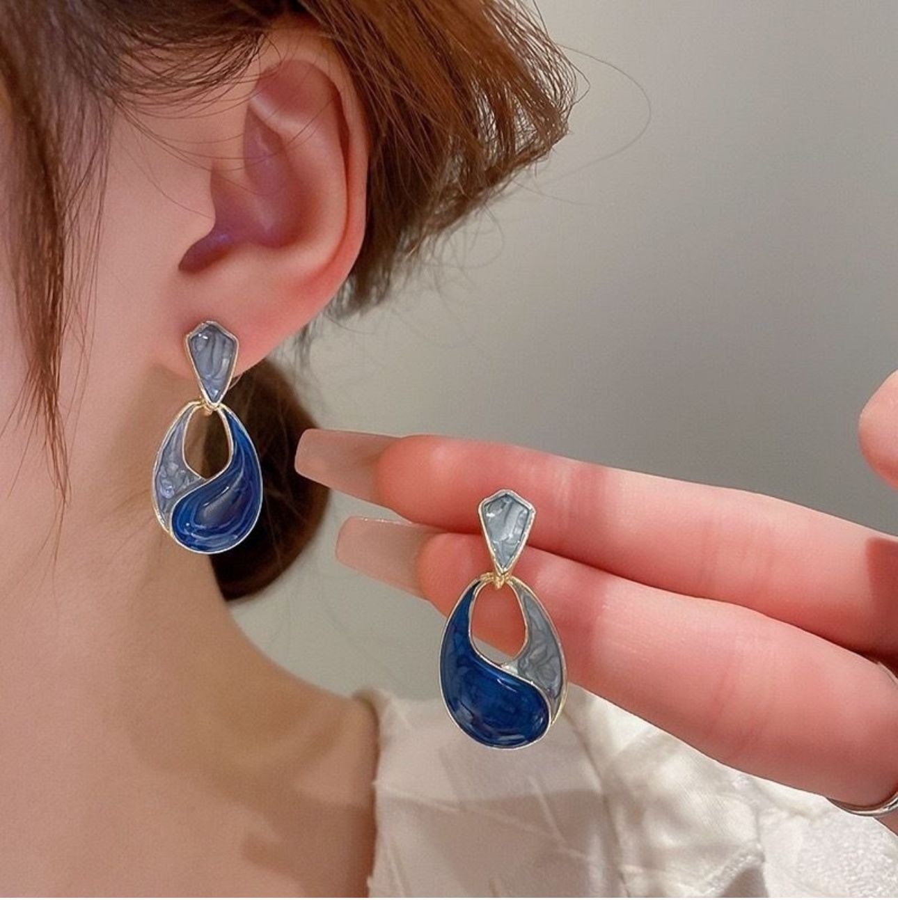 Water Drop Enamel earrings - KE103