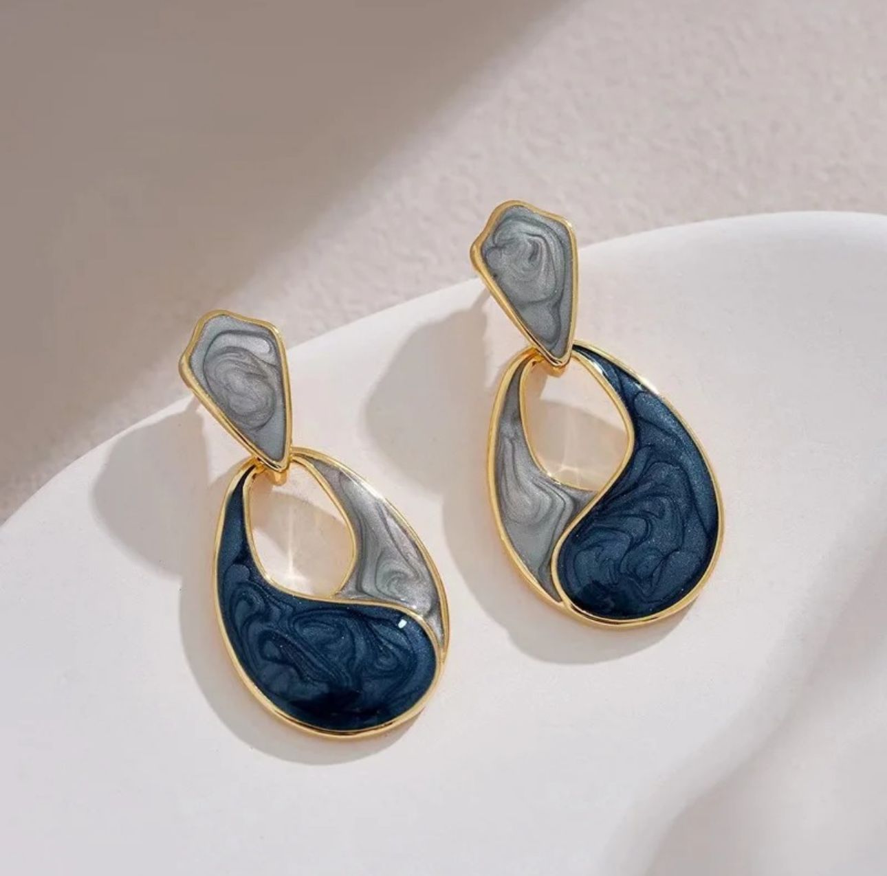 Water Drop Enamel earrings - KE103