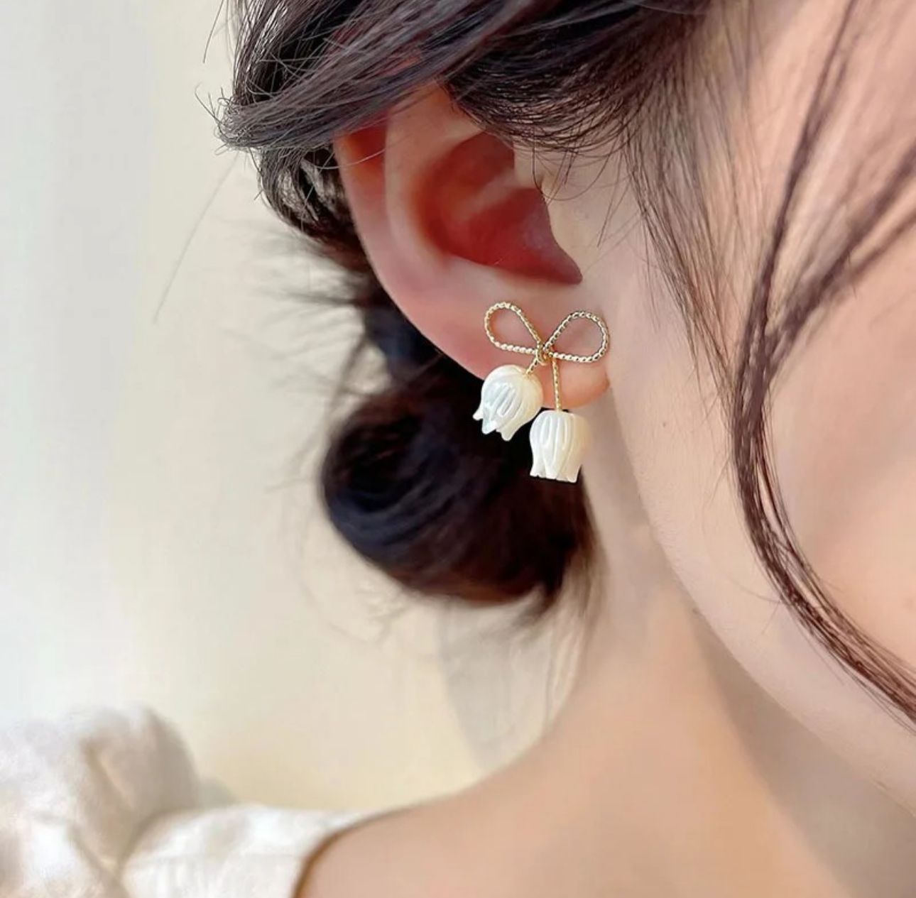 Cute Tulip & Bow Stud earrings - KE109