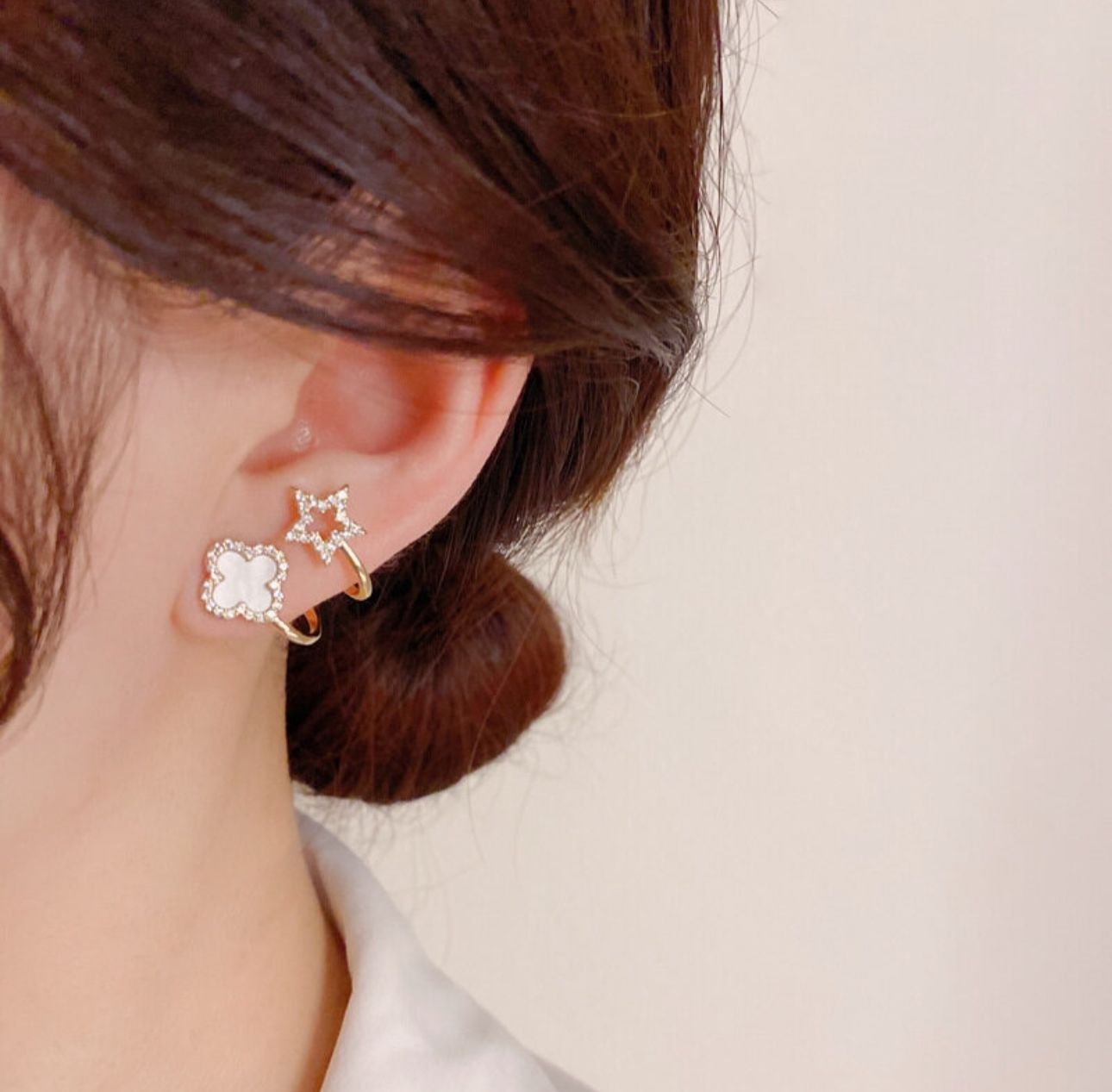 White Clover Star Stud earrings - KE111