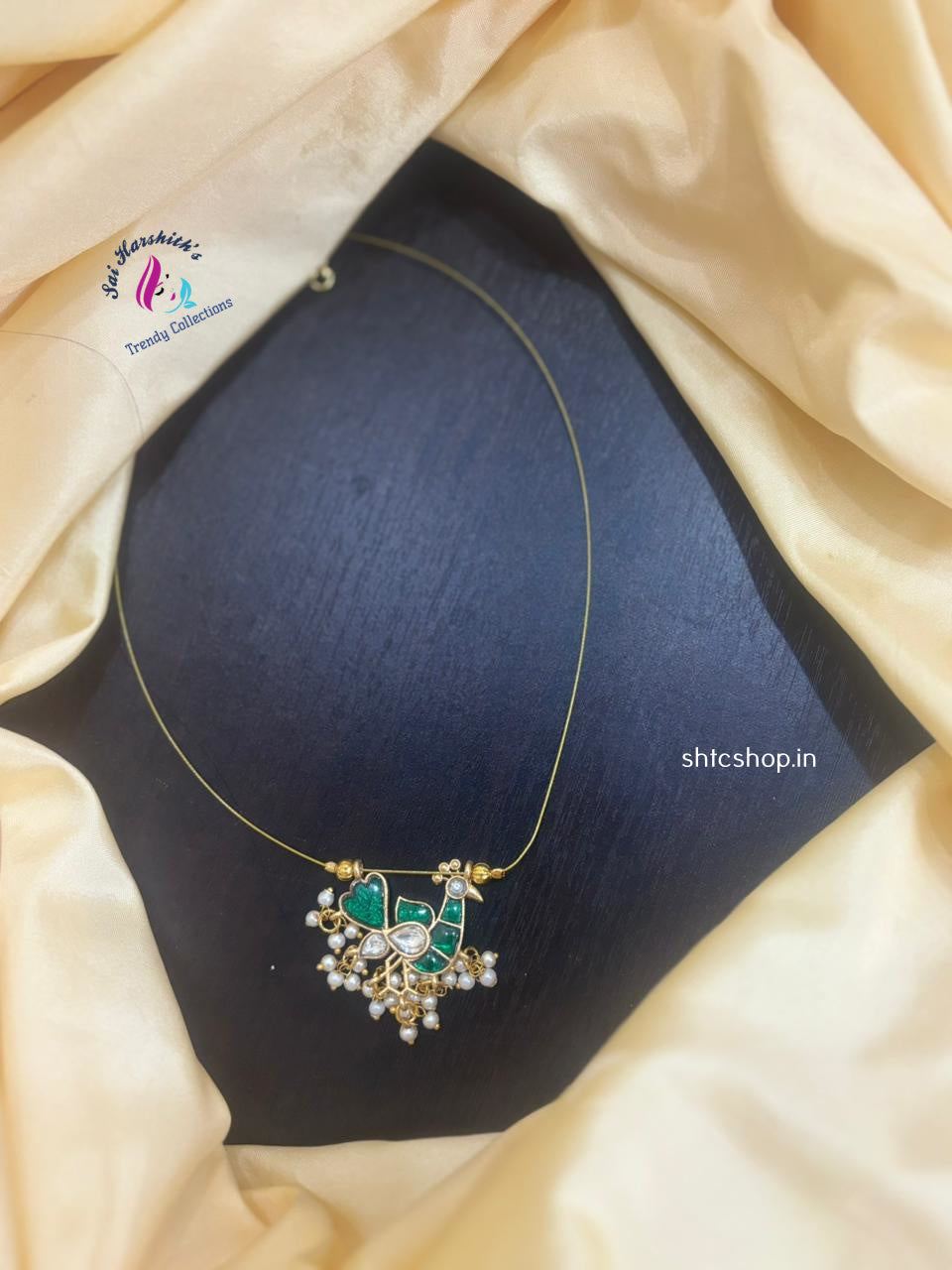 Peacock design Invisible Necklaces - SHTC1136