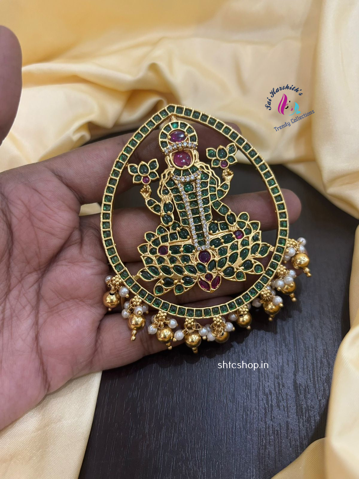 Mahalakshmi Pendant with Kempu Stones (Green) - SHTC1142