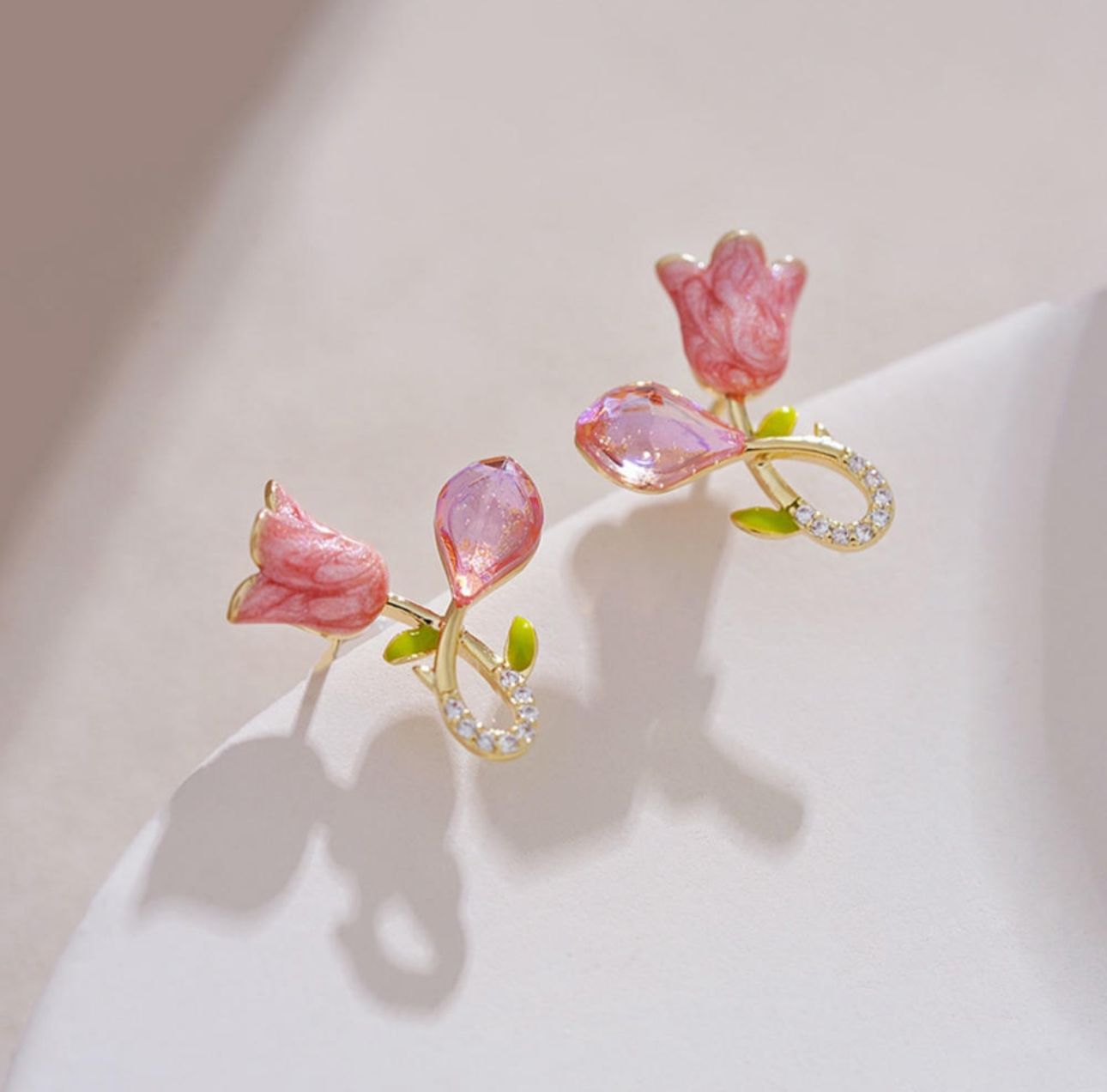 Cute Pink Tulip Crystal stud Earrings - KE120