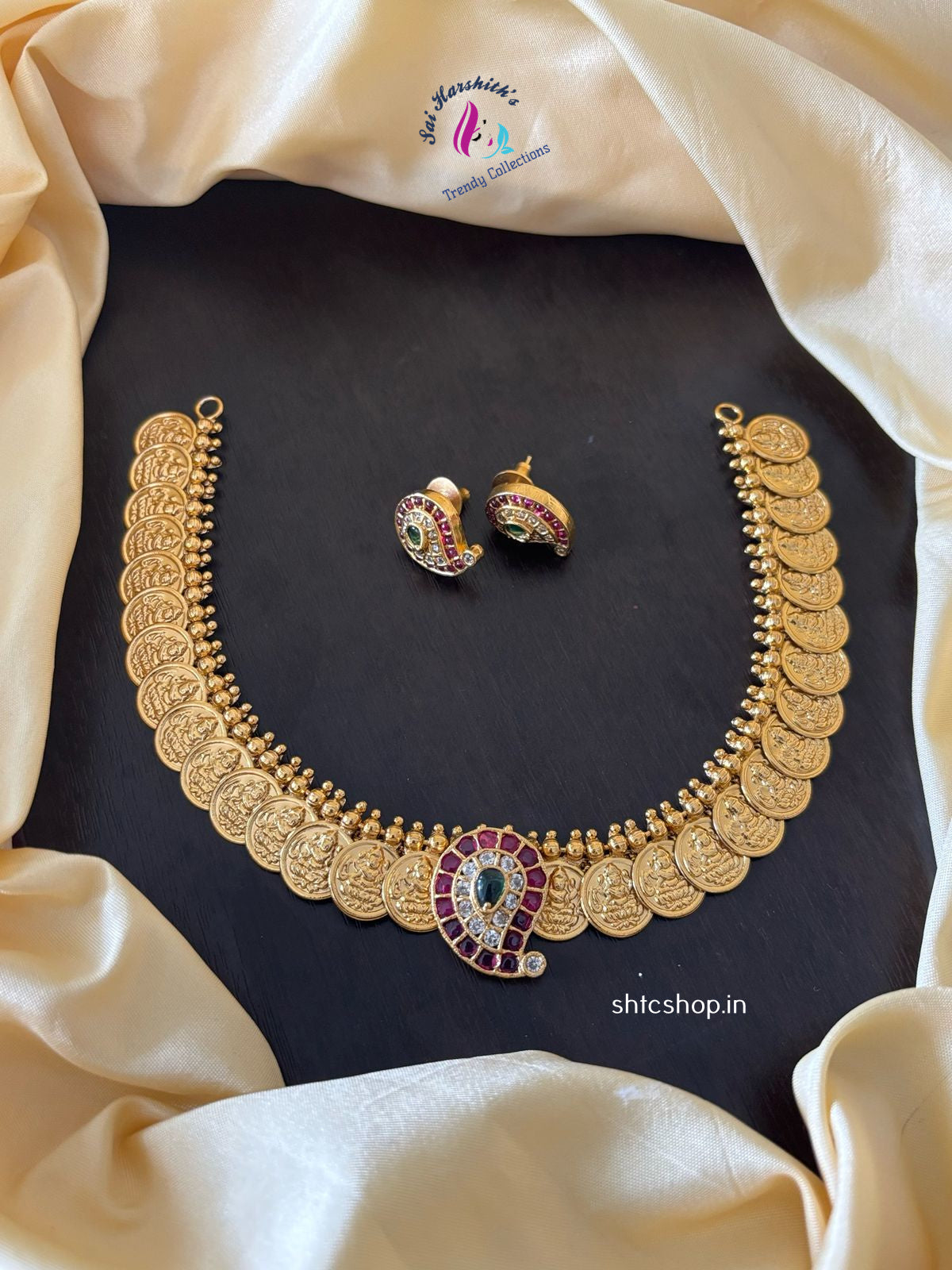 Matte Finish Coin Necklace set With Kempu Stone Pendant - SHTC1229
