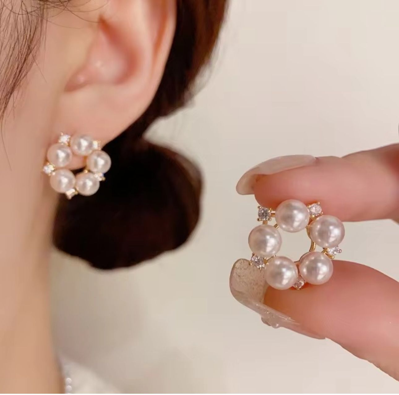 Minimal pearl Round stud Earrings - KE122