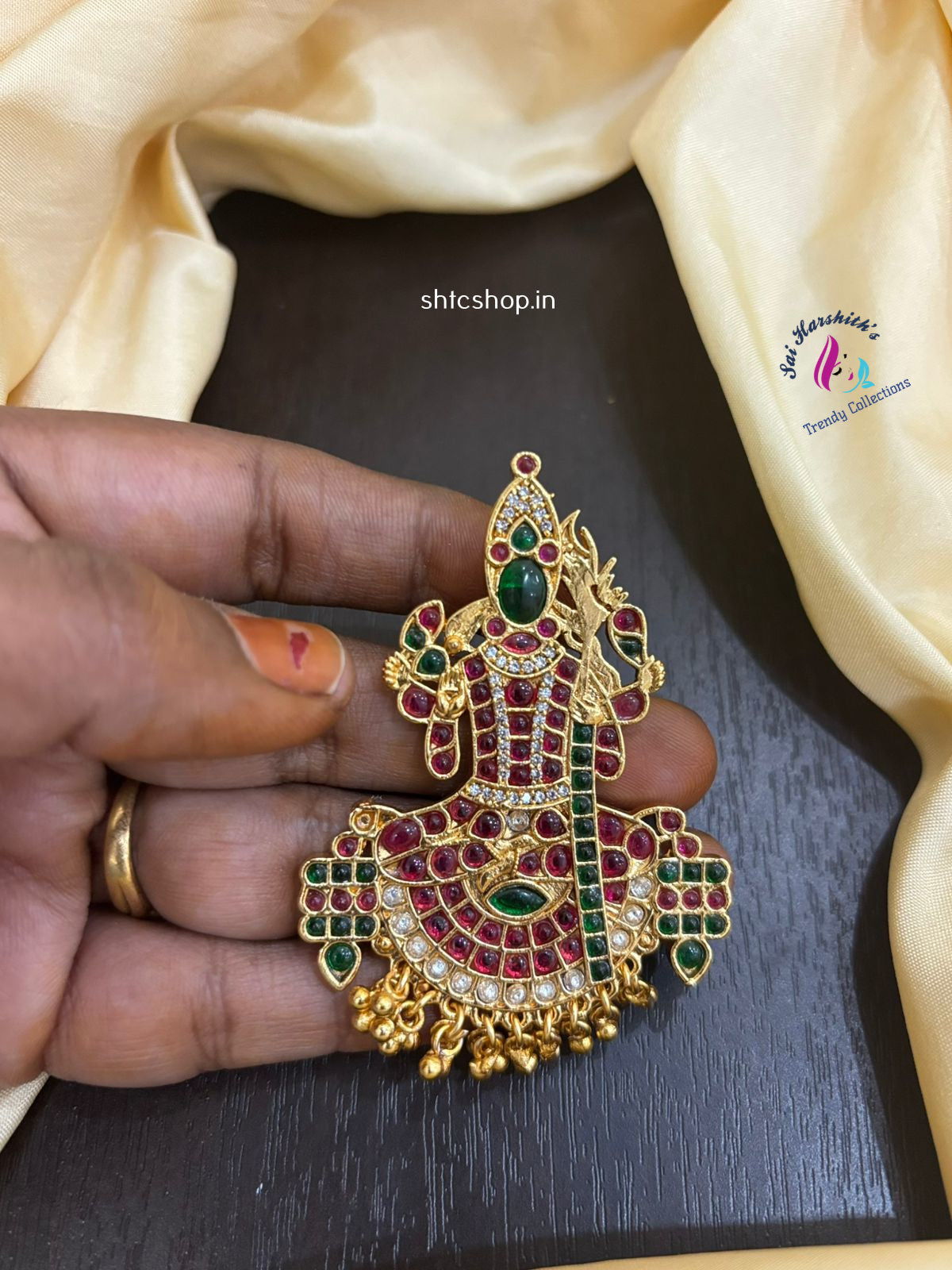 Kamatchi Amman Pendant with Kempu Stones - SHTC1236
