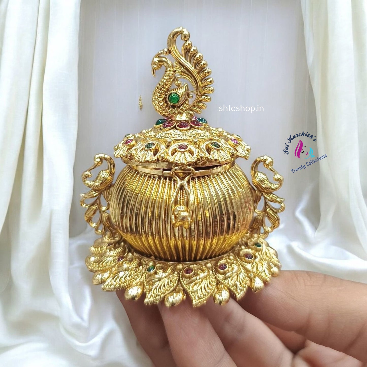 Matte Finish Kumkum box with peacock - SHTC1241