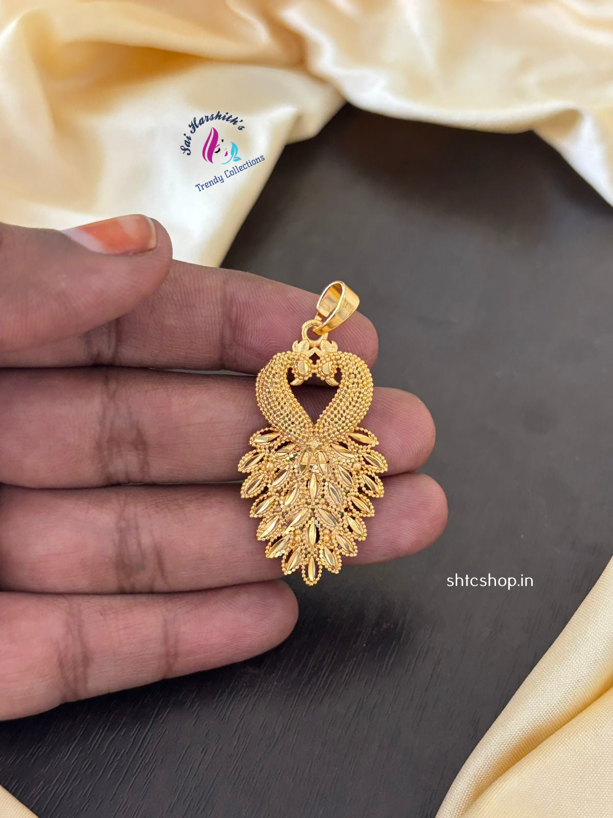 Dual Peacock pendant with 1 gm Gold Polish - SHTC1295