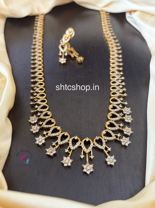 Matte Finish Zircon Stones Middle Haram Jewellery Set - SHTC1487