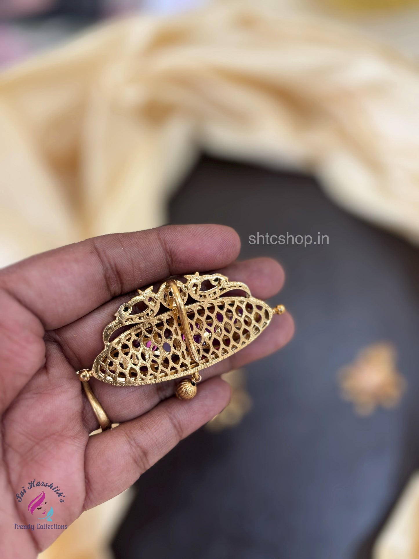 Kempu Stone Pendant with Jumkas - SHTC1500