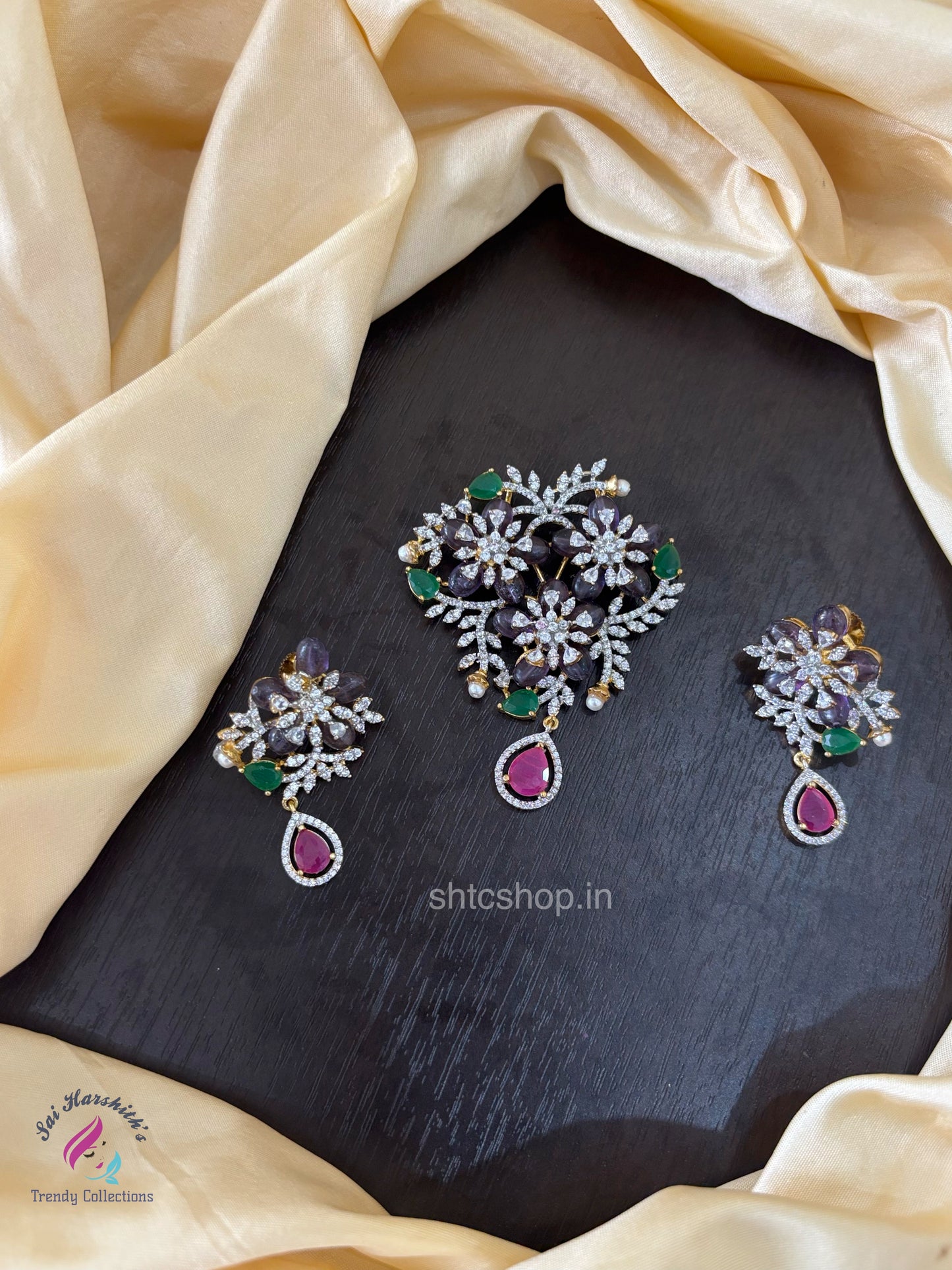 Diamond Replica design Statement Pendant with Earrings - SHTC1503