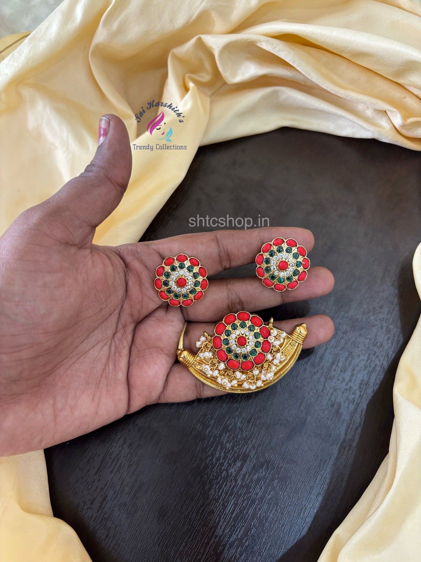 No Image Coral Stone Pendant with Earrings - SHTC1508