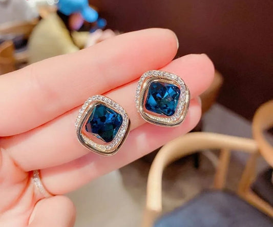 Blue Lush Celebrity Earrings - KE154