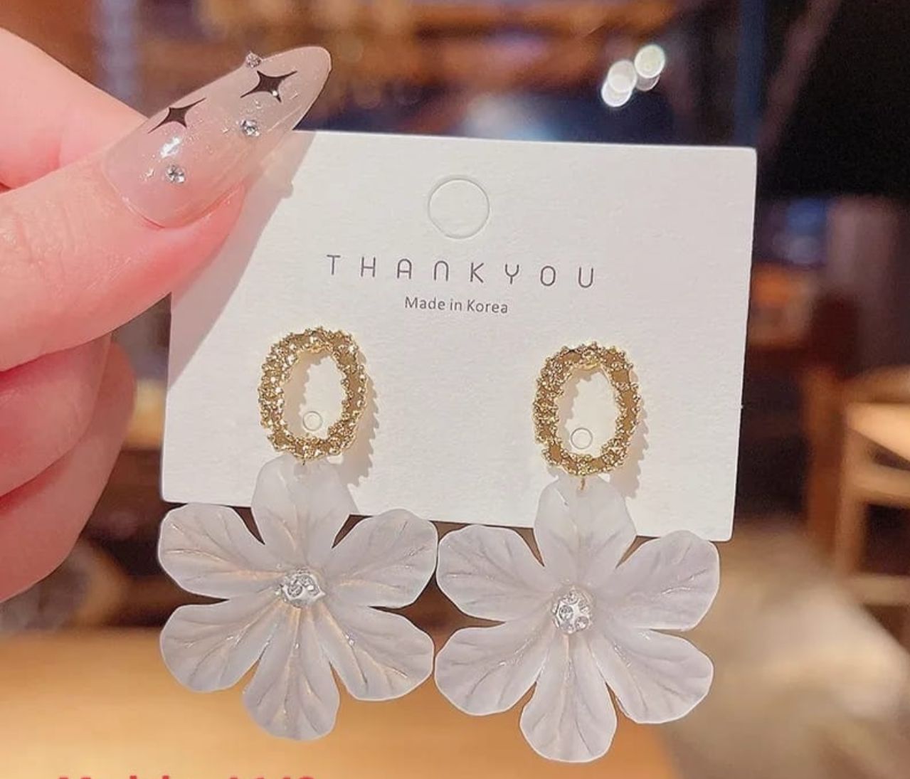 Transparent White Flower style Earrings - KE155