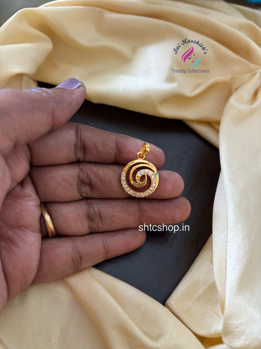 1 gm Gold Polished Pendants without any Images - SHTC1594