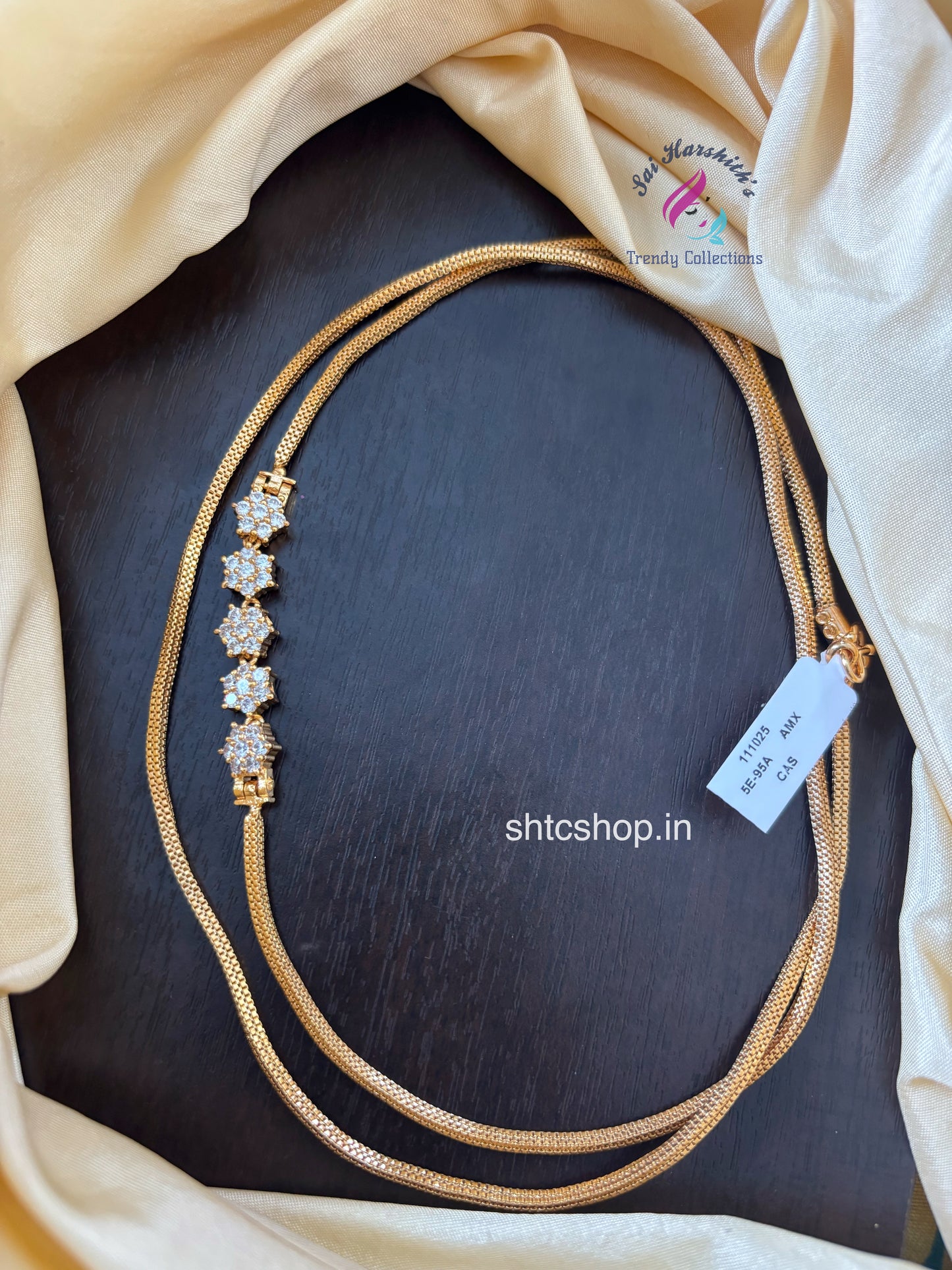30 Inches 1 Gm Gold Polished 5 Star Mugappu Chain (White) - SHTC1601