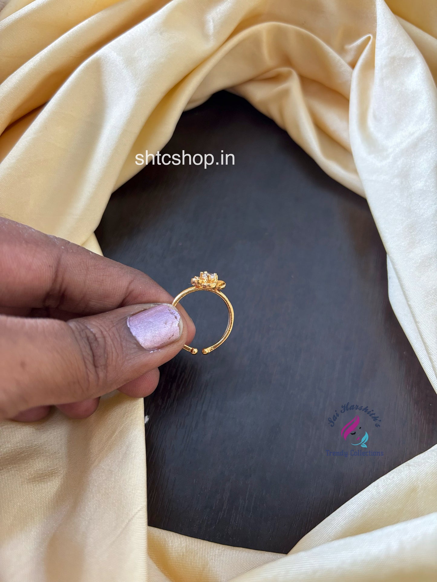 FIve Metal Adjustable Finger Ring with AD Stone - SHTC1618