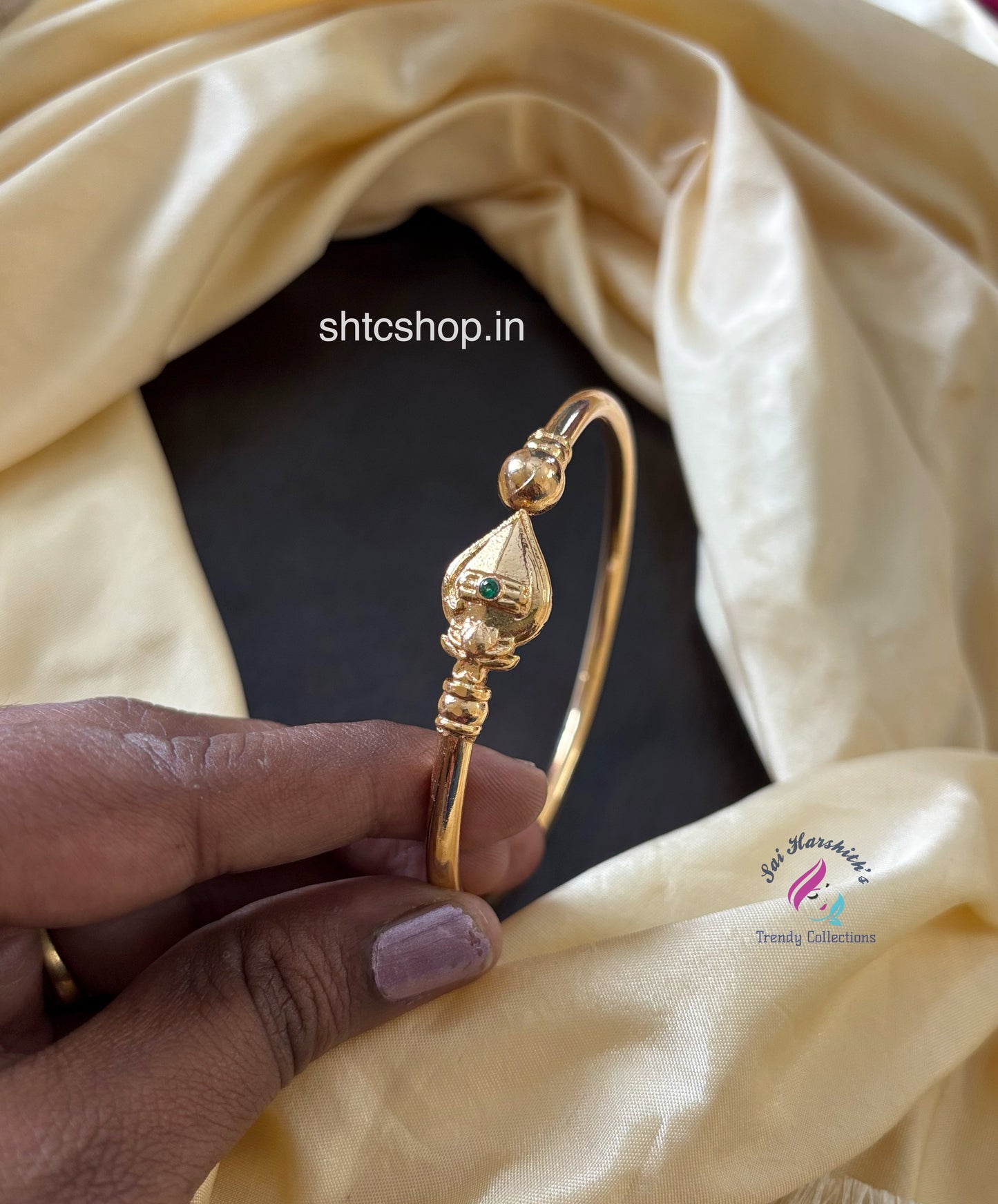 Impon / Five Metal Kada Bangle or Kaapu (Openable ) with Vel for Men and Women - SHTC1619