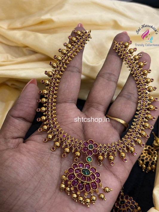 Kempu Stone Necklace with a fusion of Traditional and Modern Look - SHTC1630