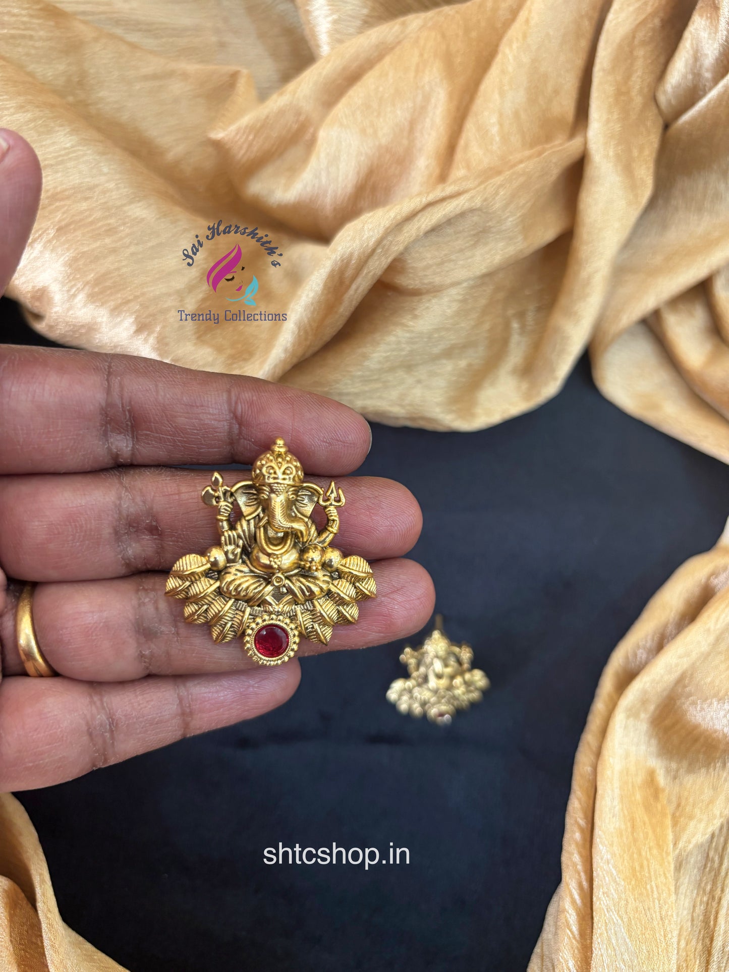 Matte Finish Ganesha Pendant with Earrings - SHTC1700