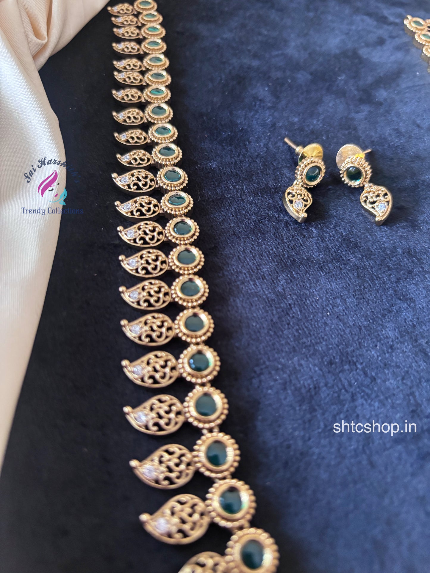Matte Finish Long Haram with Kempu Stones and Mango Design - SHTC1720